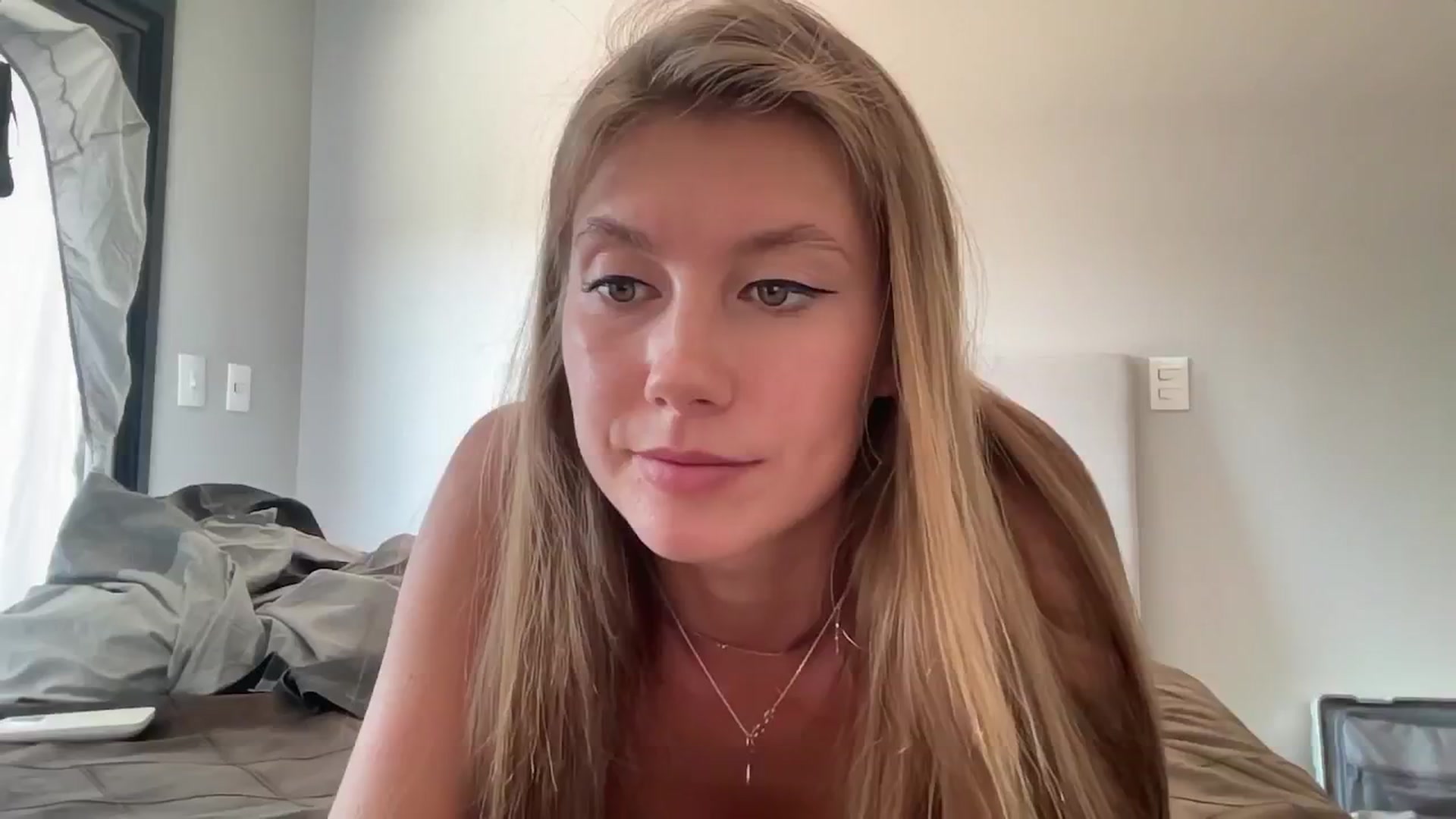 Gallery image thumbnail from SurfGirls's myfreecams stream on, 12/29/2024, 15:35 image 1 of 20