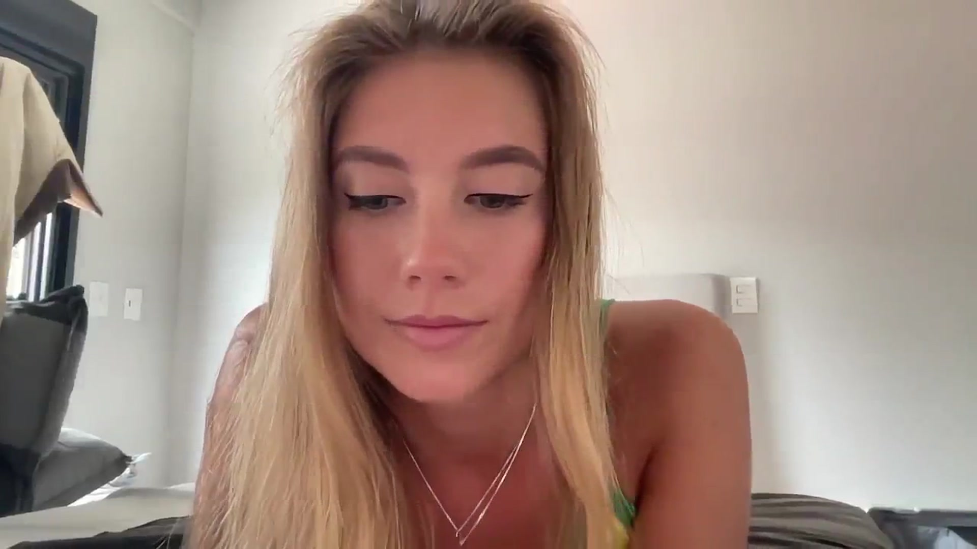 Gallery image thumbnail from SurfGirls's myfreecams stream on, 01/07/2025, 12:48 image 11 of 20