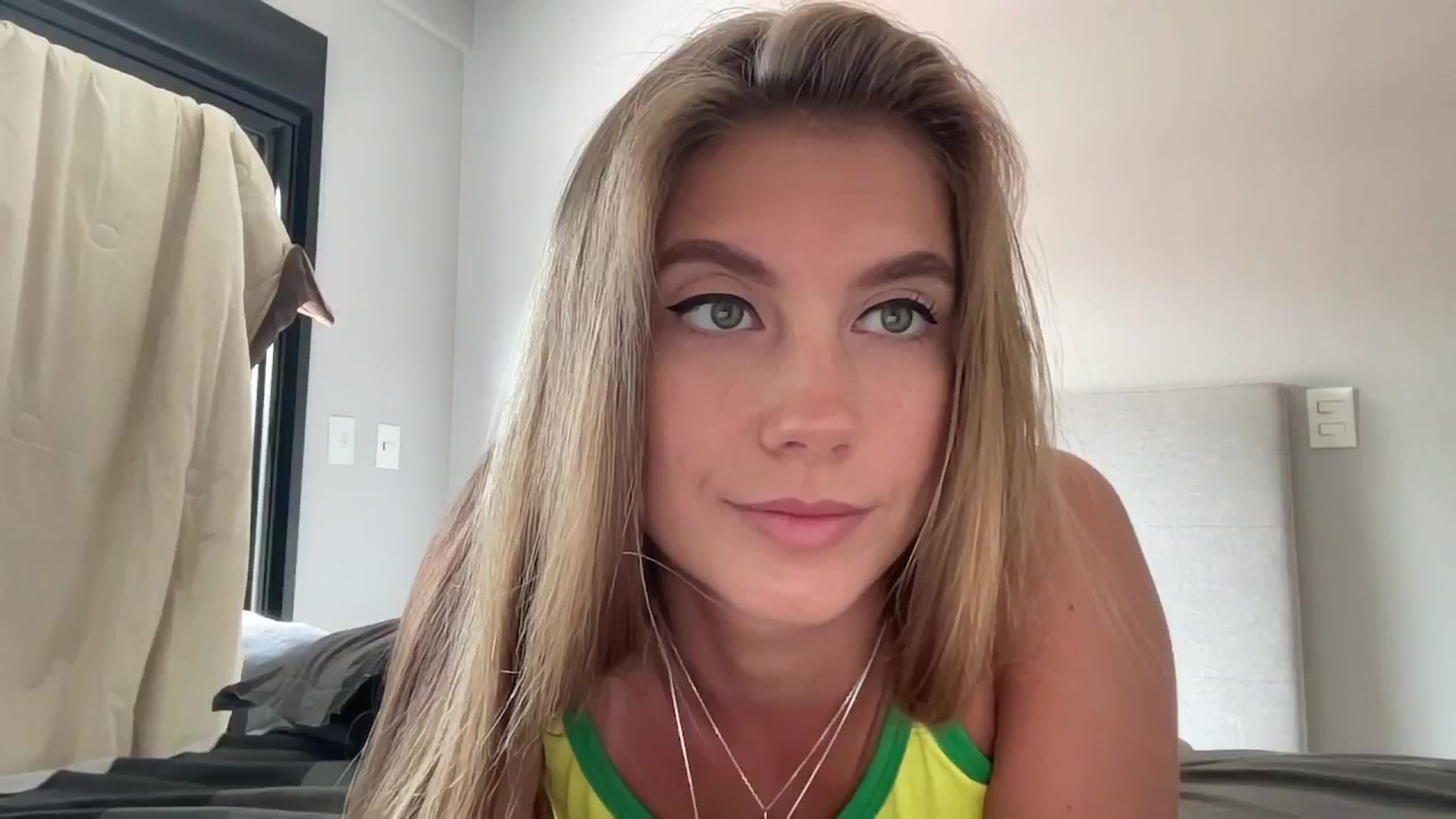 Gallery image thumbnail from SurfGirls's myfreecams stream on, 01/07/2025, 14:10 image 9 of 20