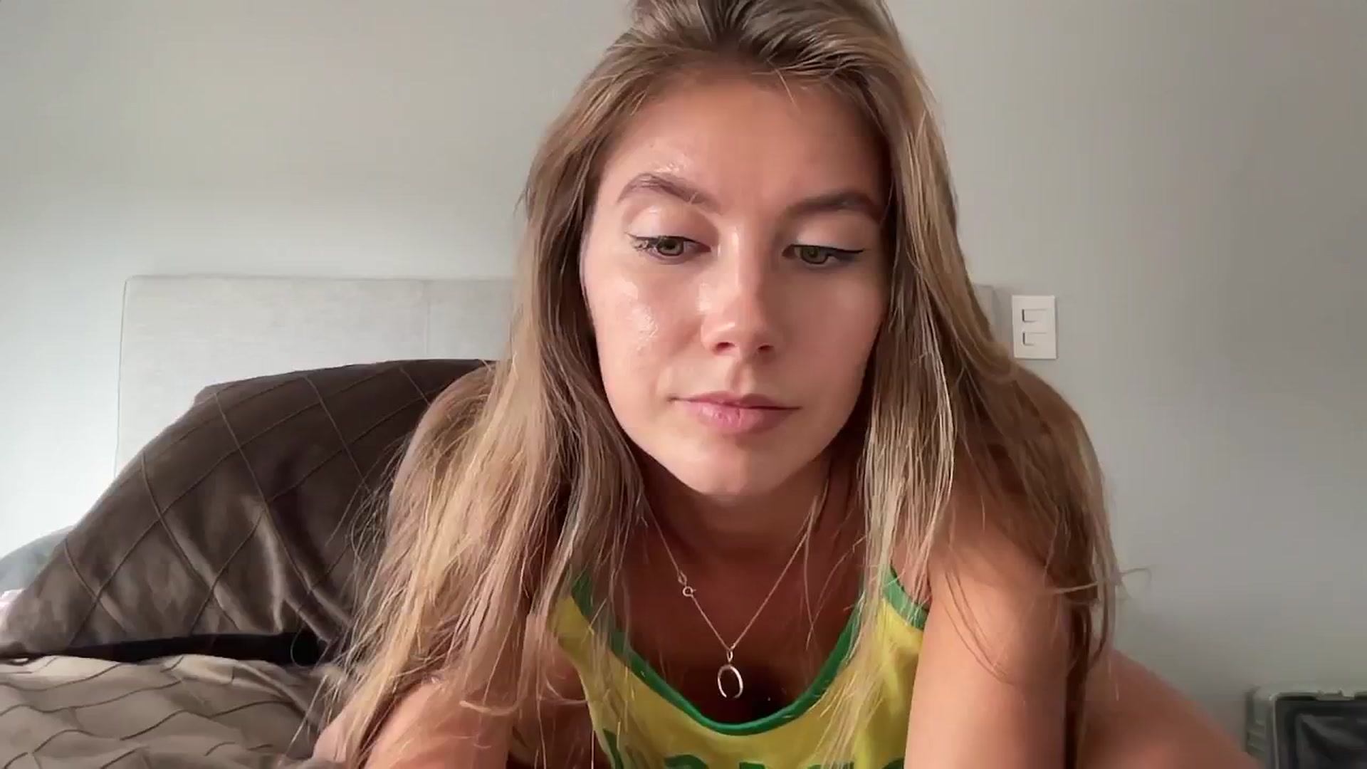 Gallery image thumbnail from SurfGirls's myfreecams stream on, 01/09/2025, 19:05 image 18 of 20