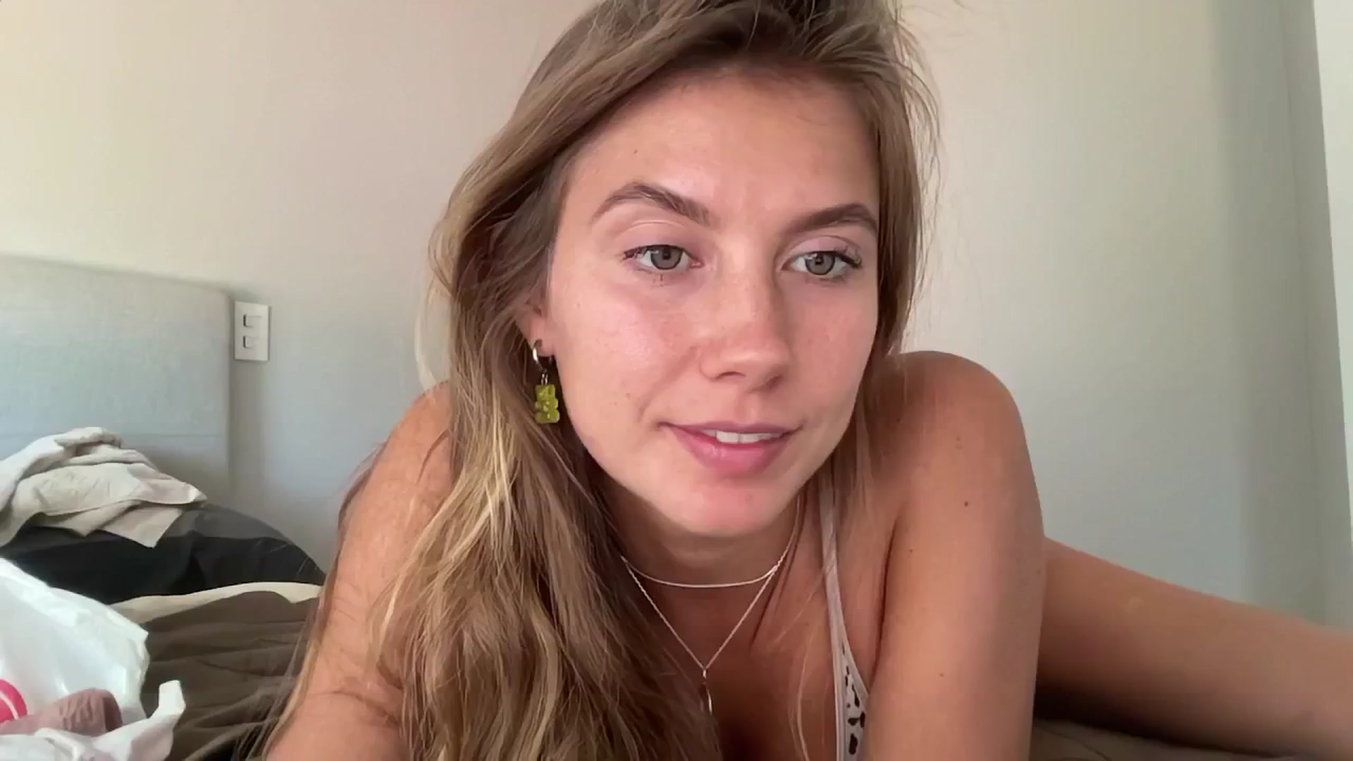 Gallery image thumbnail from SurfGirls's myfreecams stream on, 01/13/2025, 13:42 image 18 of 20