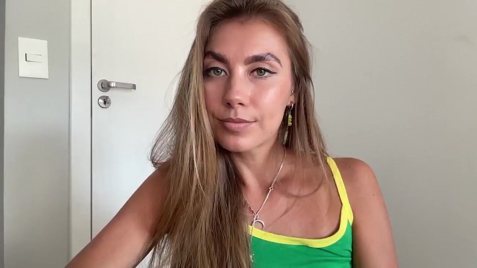 Gallery image thumbnail from SurfGirls's myfreecams stream on, 01/14/2025, 19:10 image 20 of 20