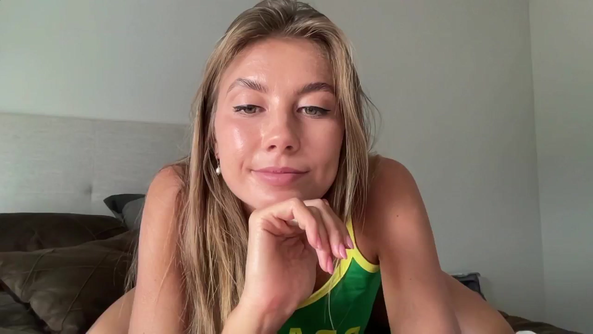 Gallery image thumbnail from SurfGirls's myfreecams stream on, 01/20/2025, 19:57 image 15 of 20