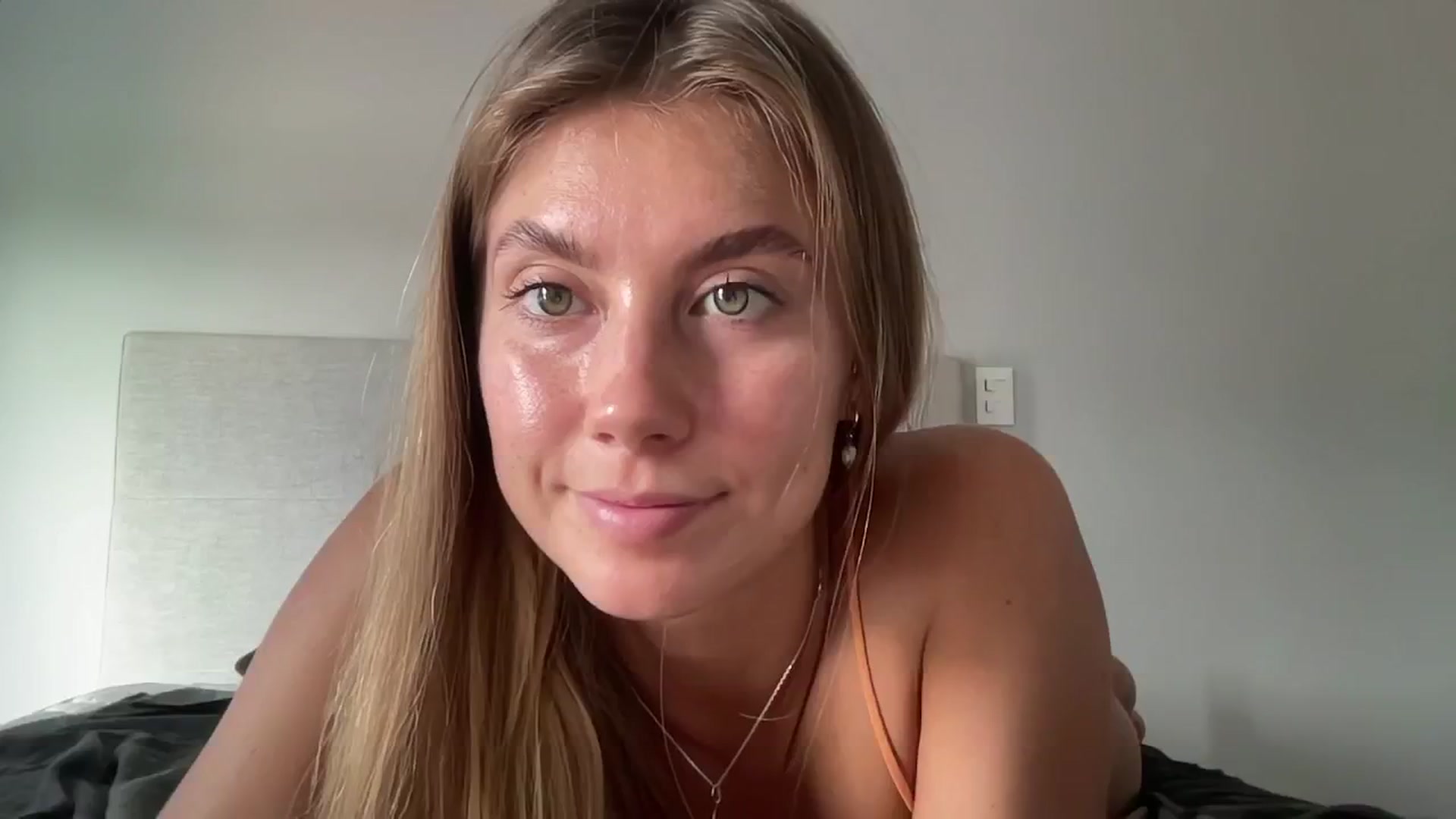 Gallery image thumbnail from SurfGirls's myfreecams stream on, 01/26/2025, 13:29 image 1 of 20