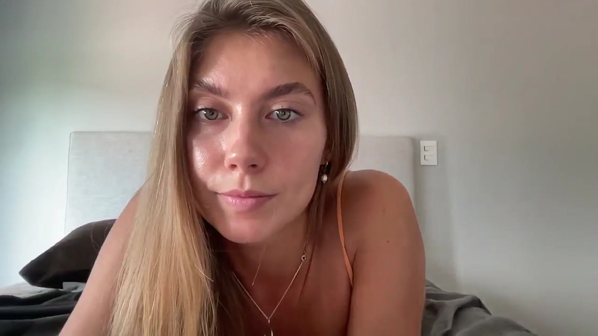 Gallery image thumbnail from SurfGirls's myfreecams stream on, 01/26/2025, 13:51 image 6 of 20