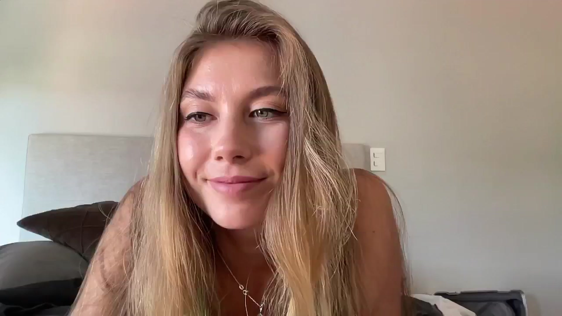 Gallery image thumbnail from SurfGirls's myfreecams stream on, 01/31/2025, 14:39 image 12 of 20