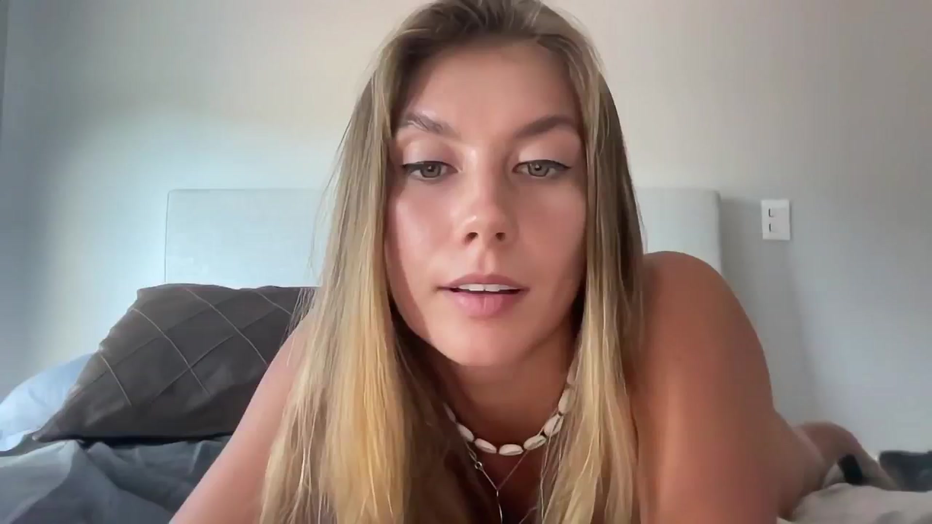Gallery image thumbnail from SurfGirls's myfreecams stream on, 02/04/2025, 15:08 image 20 of 20