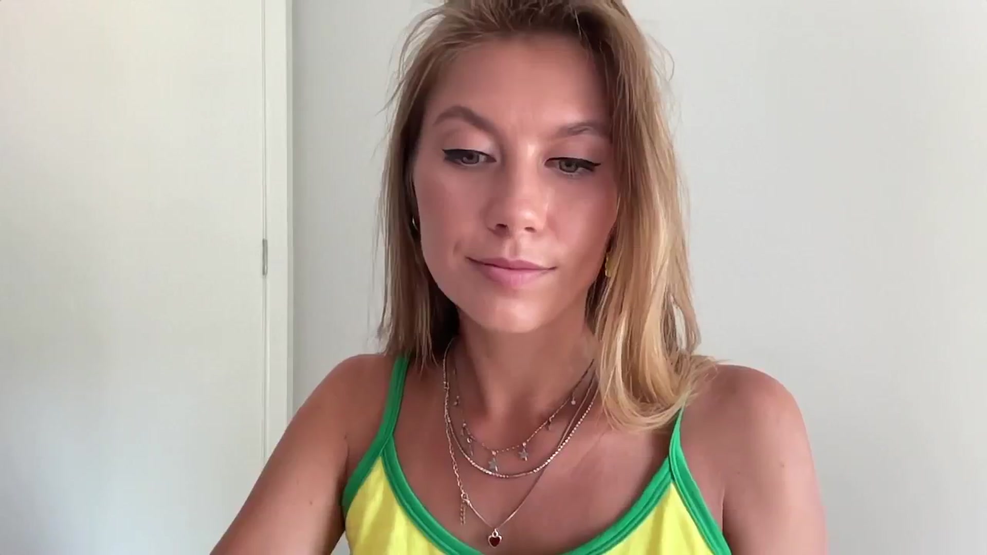 Gallery image thumbnail from SurfGirls's myfreecams stream on, 02/26/2025, 18:02 image 13 of 20