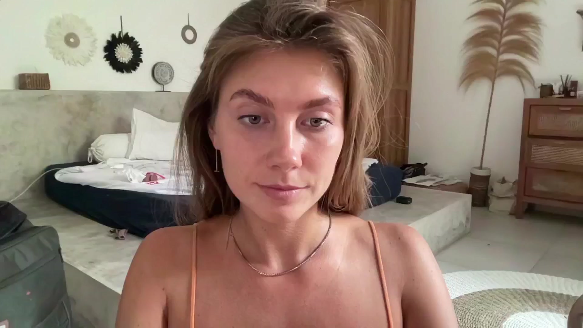 Gallery image thumbnail from SurfGirls's myfreecams stream on, 03/21/2025, 06:33 image 18 of 20