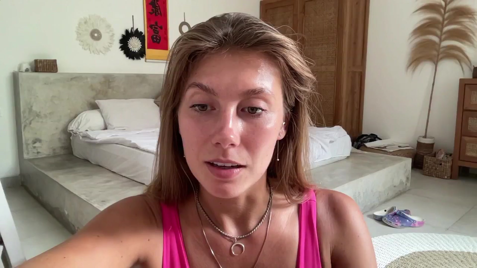 Gallery image thumbnail from SurfGirls's myfreecams stream on, 03/28/2025, 07:37 image 13 of 20