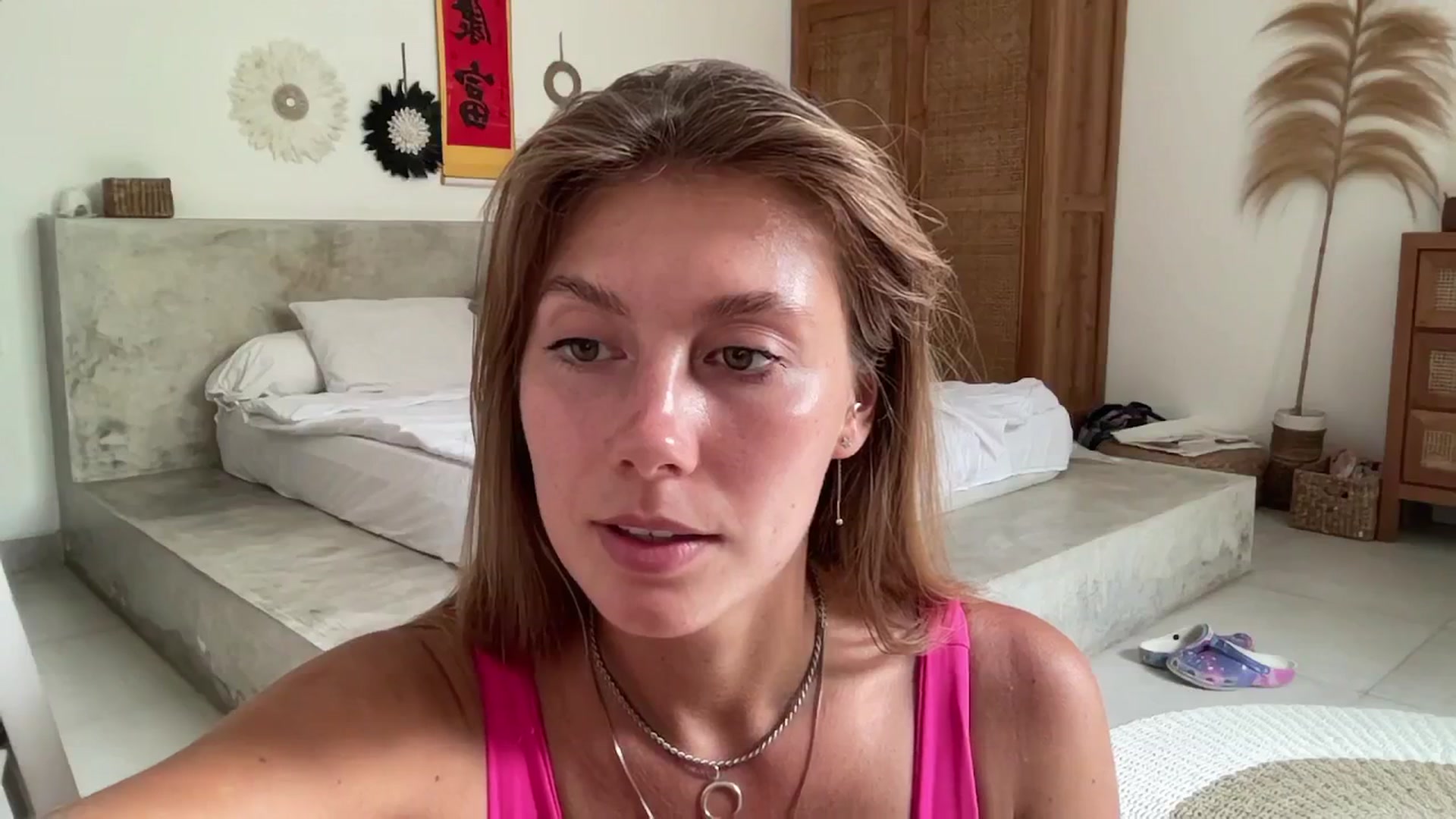 Gallery image thumbnail from SurfGirls's myfreecams stream on, 03/28/2025, 07:37 image 15 of 20