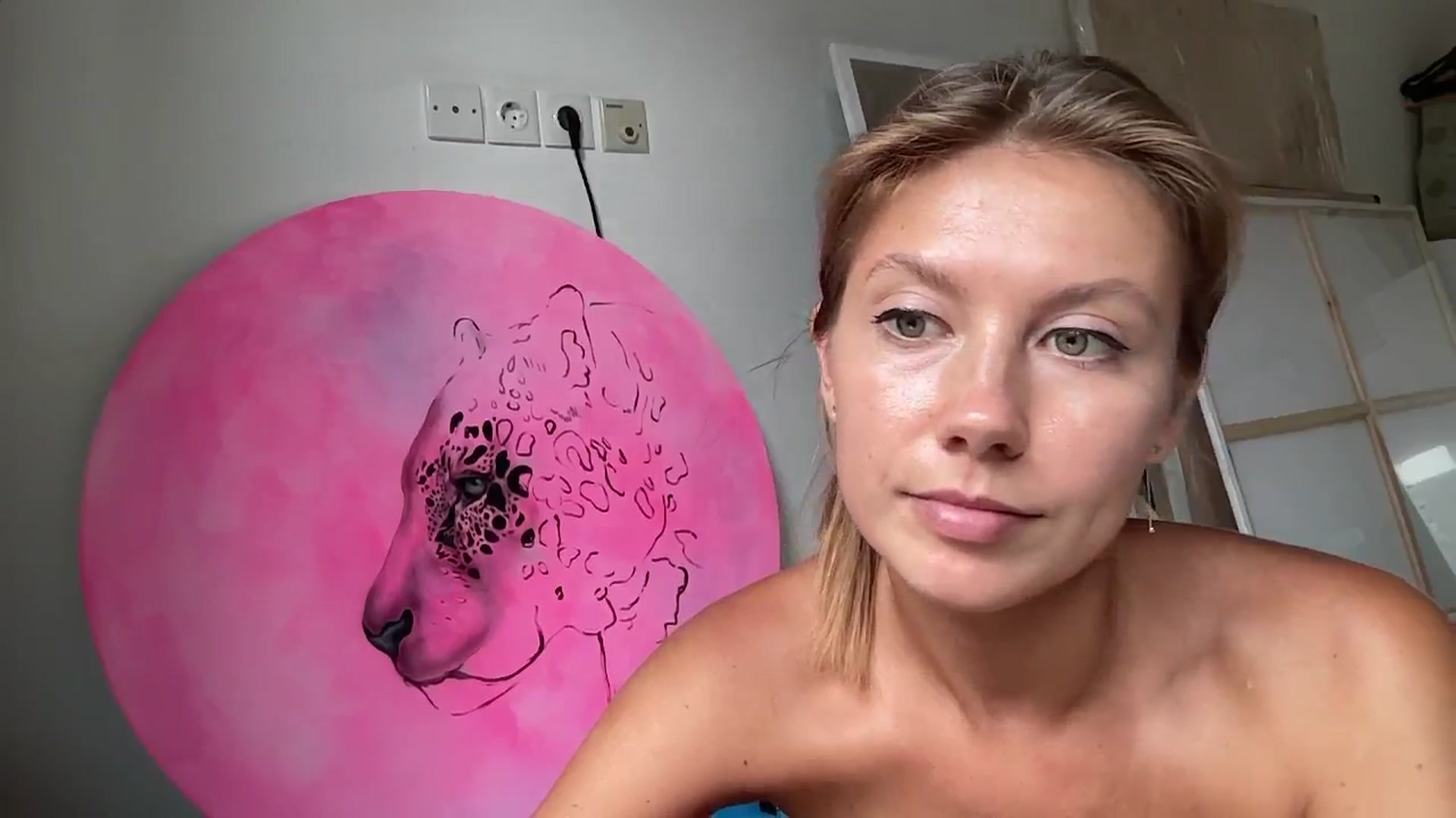 Gallery image thumbnail from SurfGirls's myfreecams stream on, 04/10/2025, 06:33 image 8 of 20