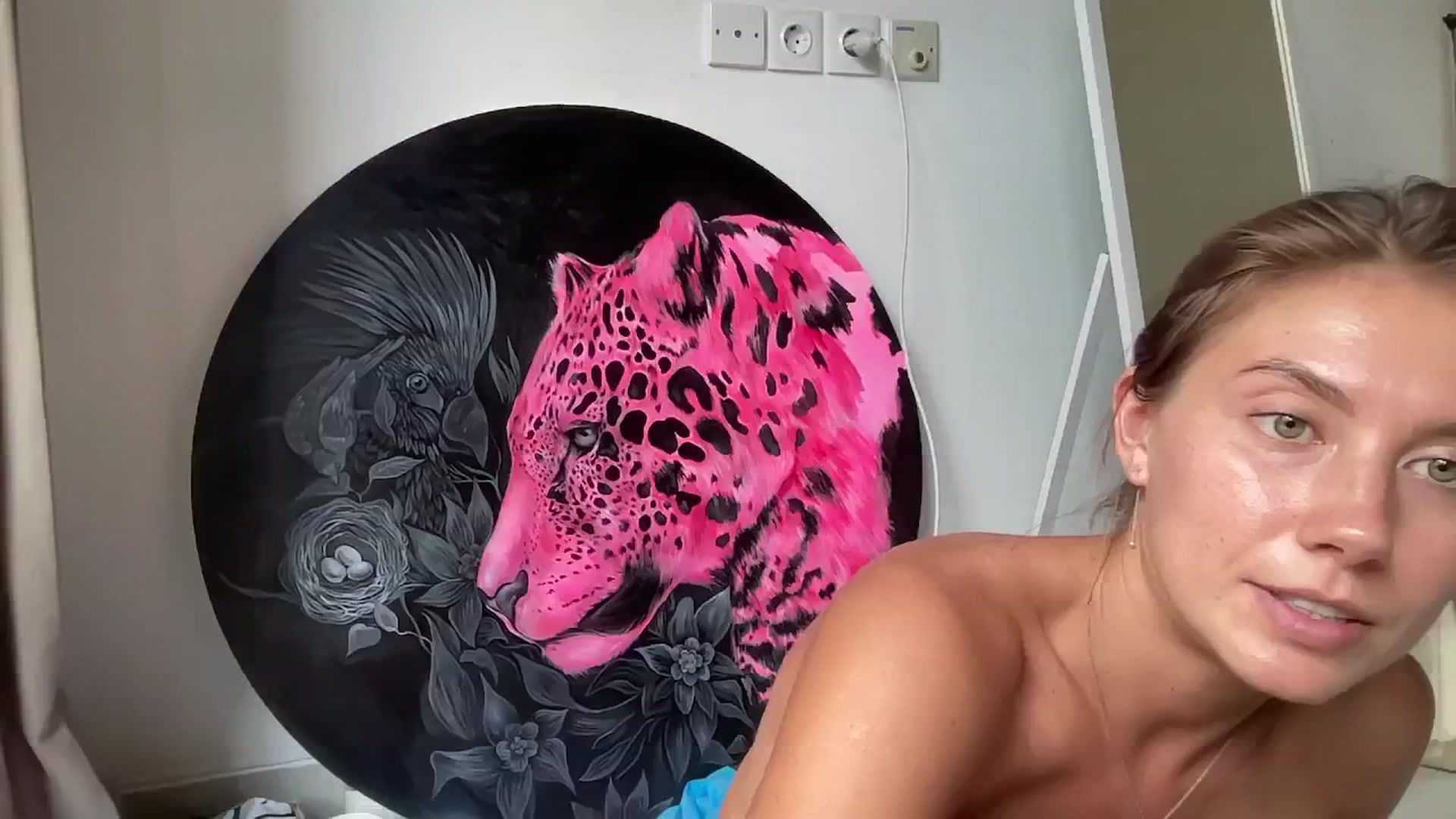 Gallery image thumbnail from SurfGirls's myfreecams stream on, 04/25/2025, 05:39 image 13 of 20
