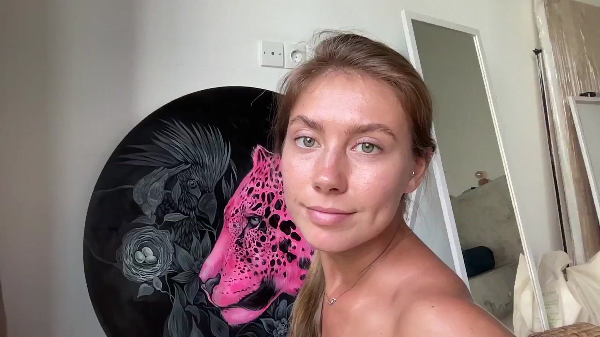 Gallery image thumbnail from SurfGirls's myfreecams stream on, 04/27/2025, 02:08 image 10 of 20