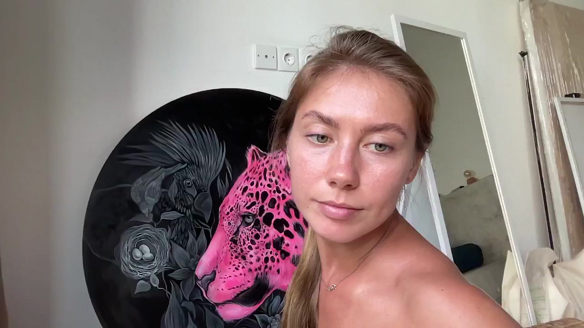 Gallery image thumbnail from SurfGirls's myfreecams stream on, 04/27/2025, 02:08 image 9 of 20