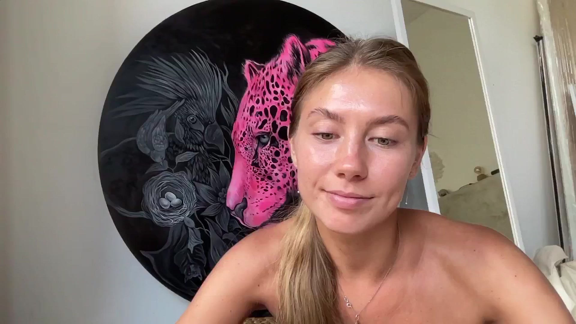 Gallery image thumbnail from SurfGirls's myfreecams stream on, 04/28/2025, 05:16 image 10 of 20