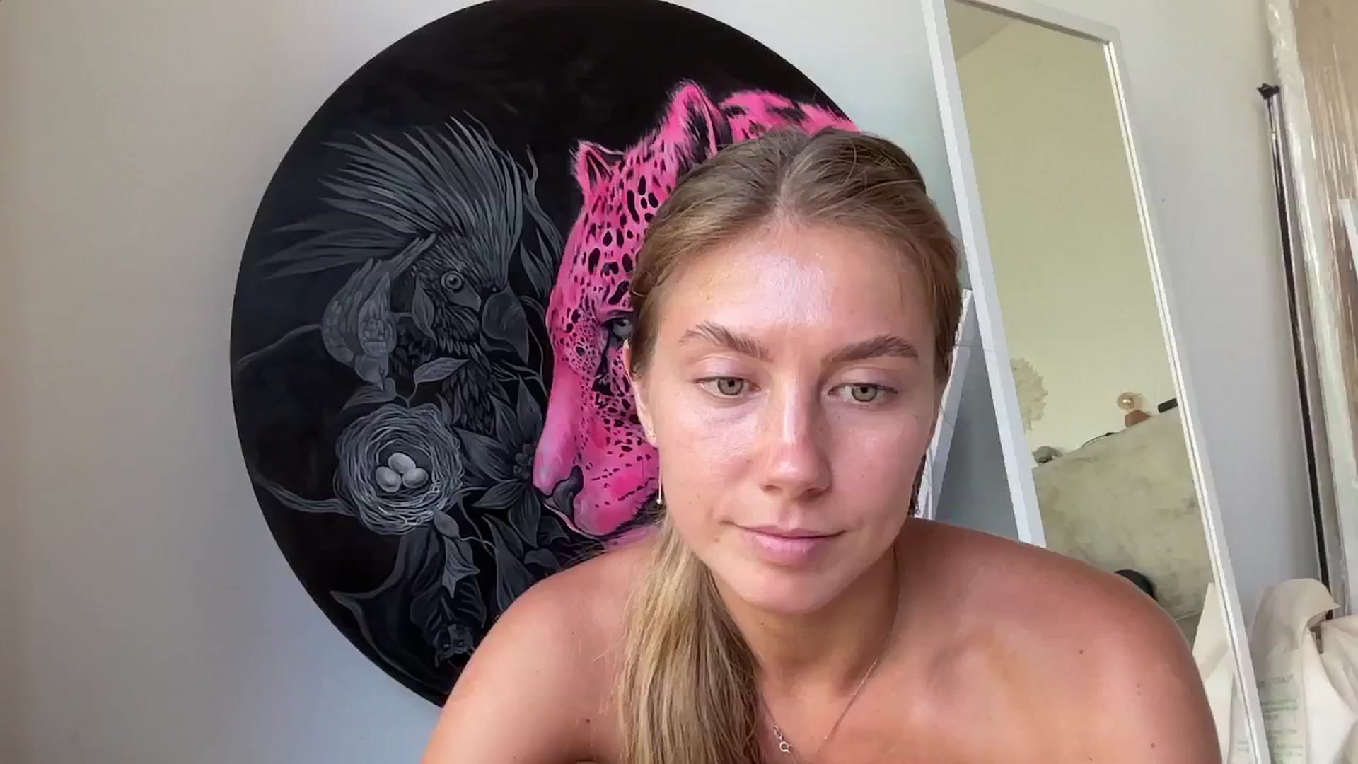 Gallery image thumbnail from SurfGirls's myfreecams stream on, 04/28/2025, 05:16 image 11 of 20