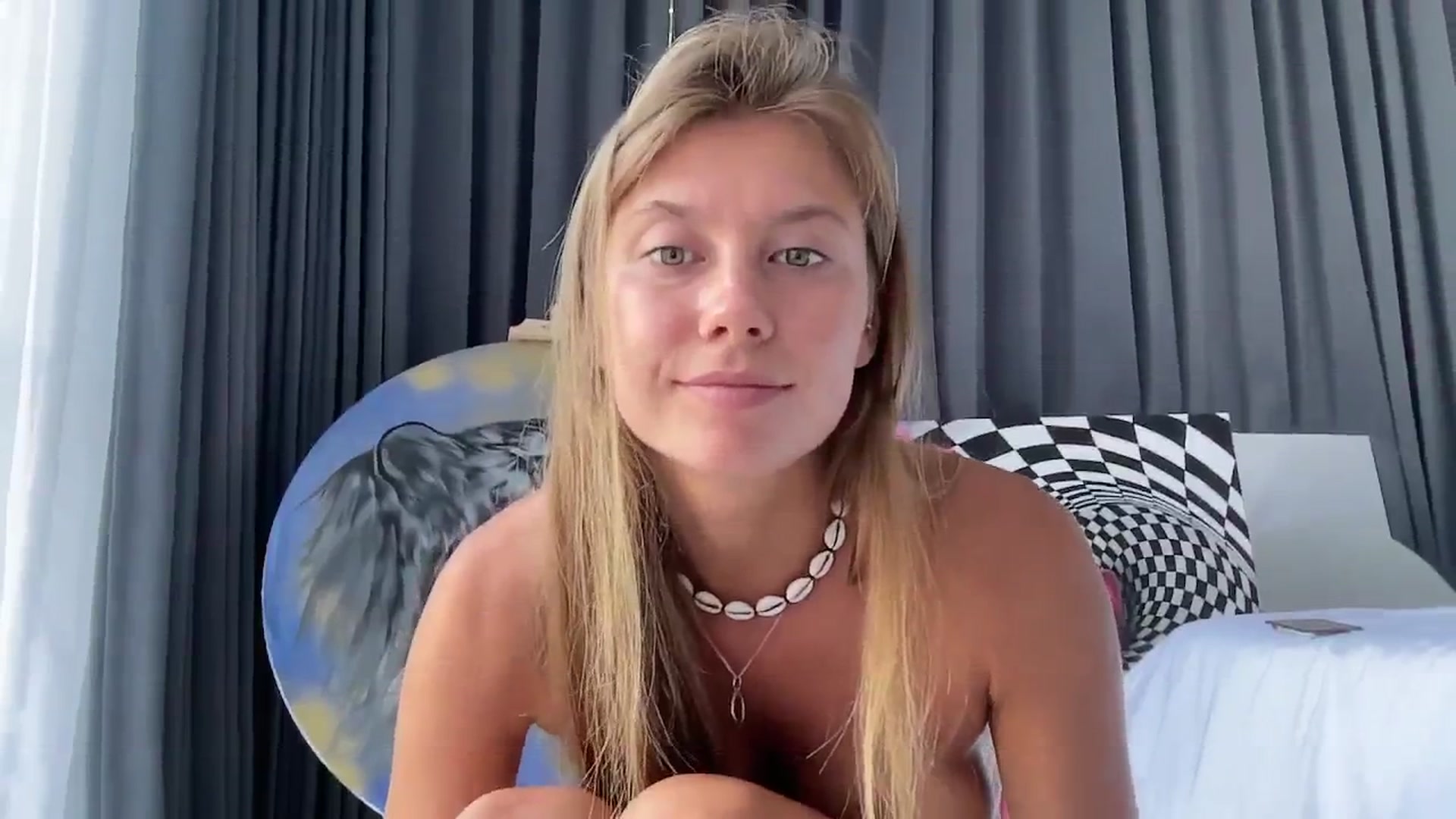 Gallery image thumbnail from SurfGirls's myfreecams stream on, 06/05/2025, 05:39 image 17 of 20