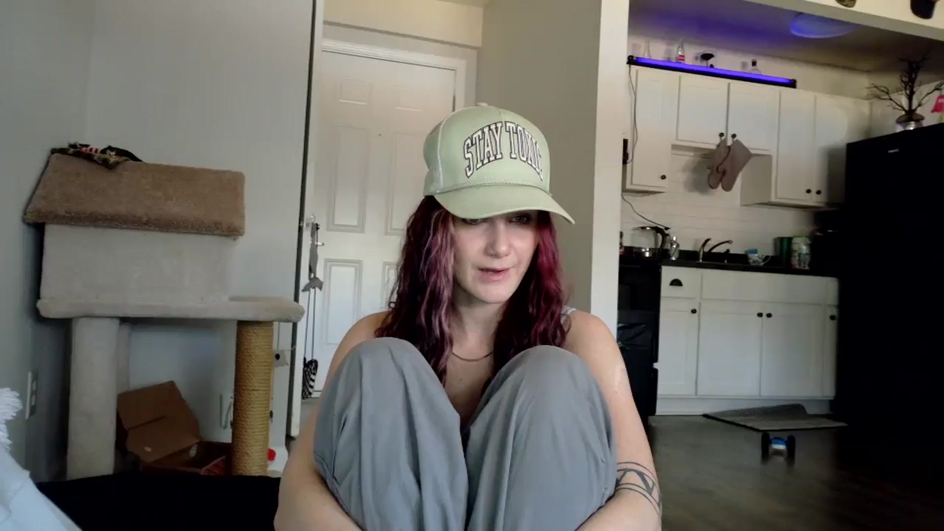 Gallery image thumbnail from SurfSlut's myfreecams stream on, 01/07/2025, 16:01 image 12 of 20