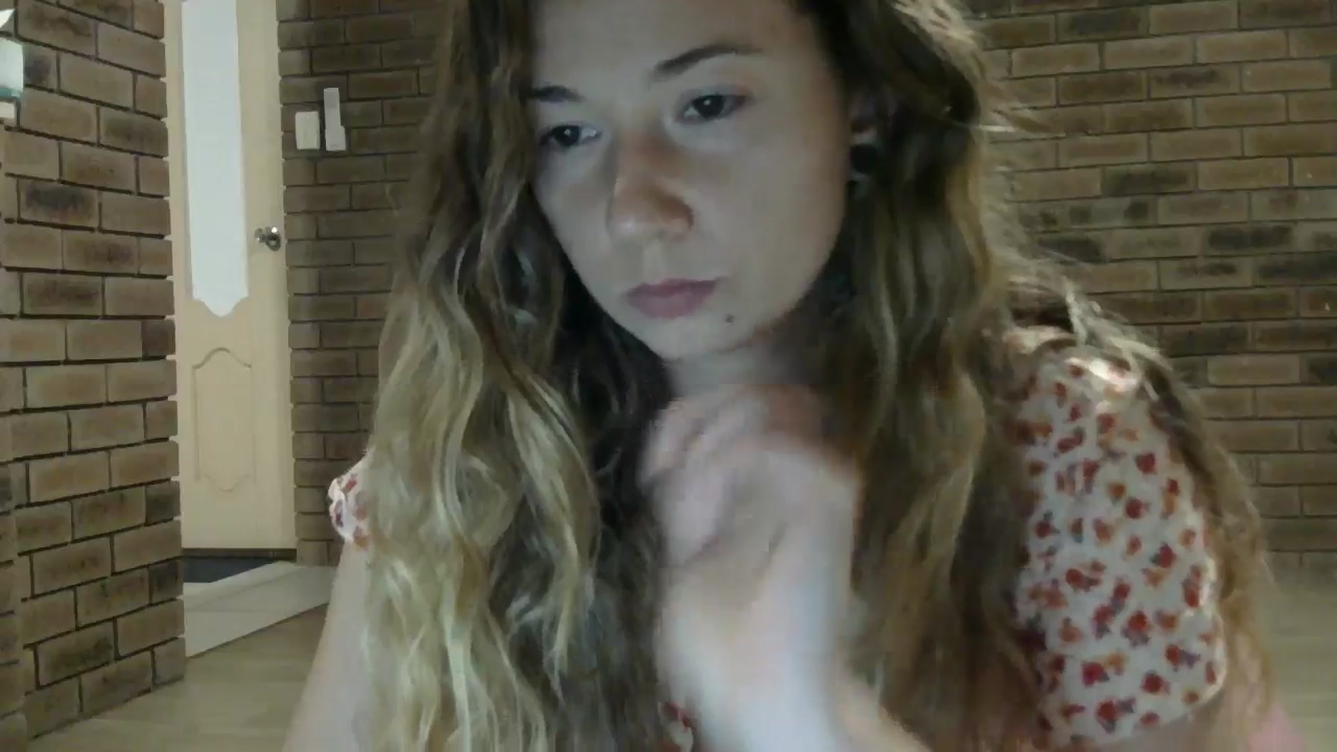 Gallery image thumbnail from SurfyChick's myfreecams stream on, 11/04/2024, 12:49 image 8 of 20
