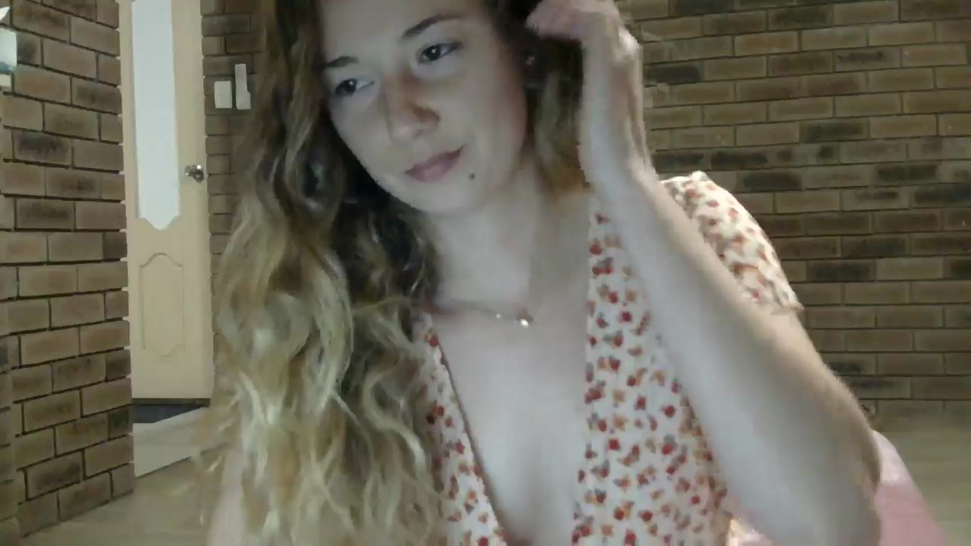 Gallery image thumbnail from SurfyChick's myfreecams stream on, 11/04/2024, 12:49 image 9 of 20