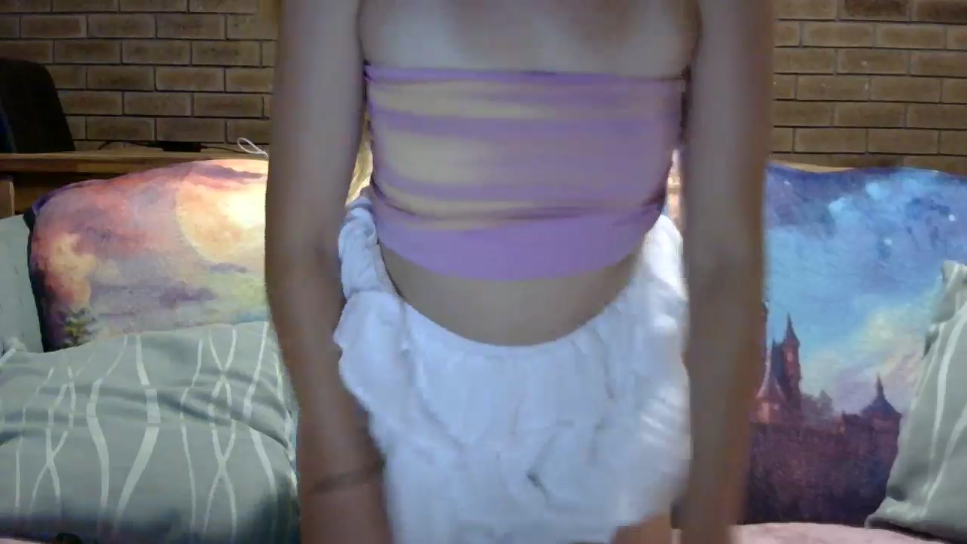 Gallery image thumbnail from SurfyChick's myfreecams stream on, 03/16/2025, 13:49 image 11 of 20