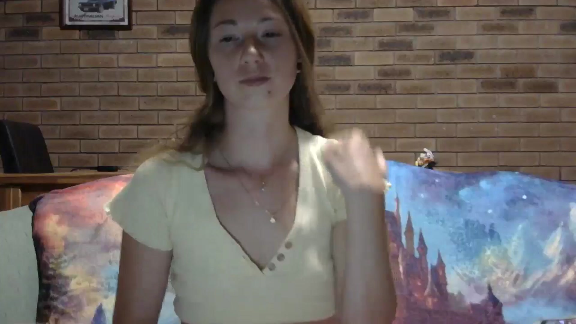 Gallery image thumbnail from SurfyChick's myfreecams stream on, 03/18/2025, 11:24 image 20 of 20