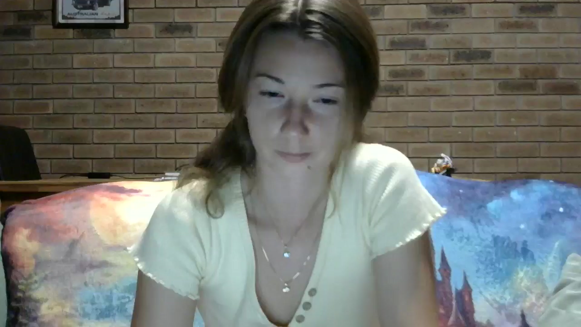 Gallery image thumbnail from SurfyChick's myfreecams stream on, 03/18/2025, 11:24 image 8 of 20
