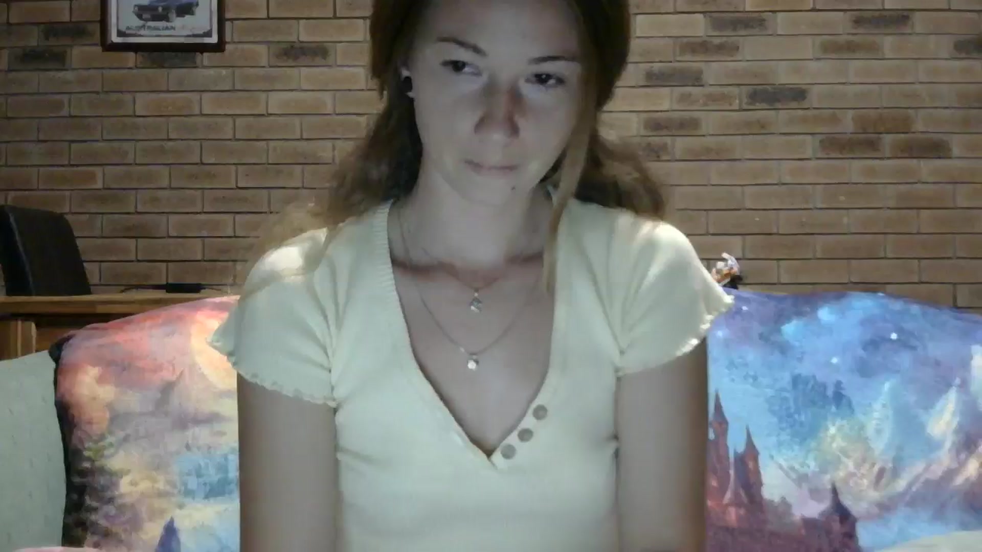 Gallery image thumbnail from SurfyChick's myfreecams stream on, 03/18/2025, 11:24 image 16 of 20