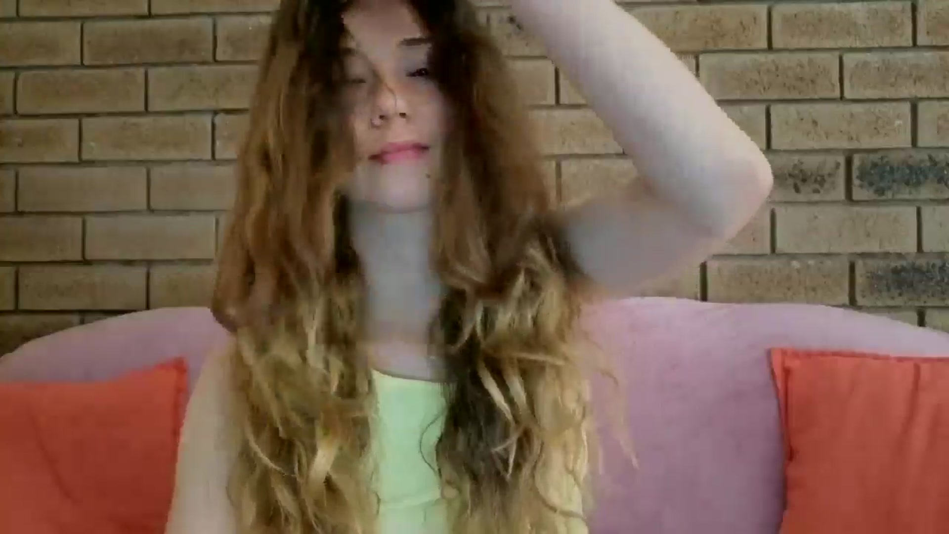 Gallery image thumbnail from SurfyChick's myfreecams stream on, 10/06/2025, 07:29 image 20 of 20