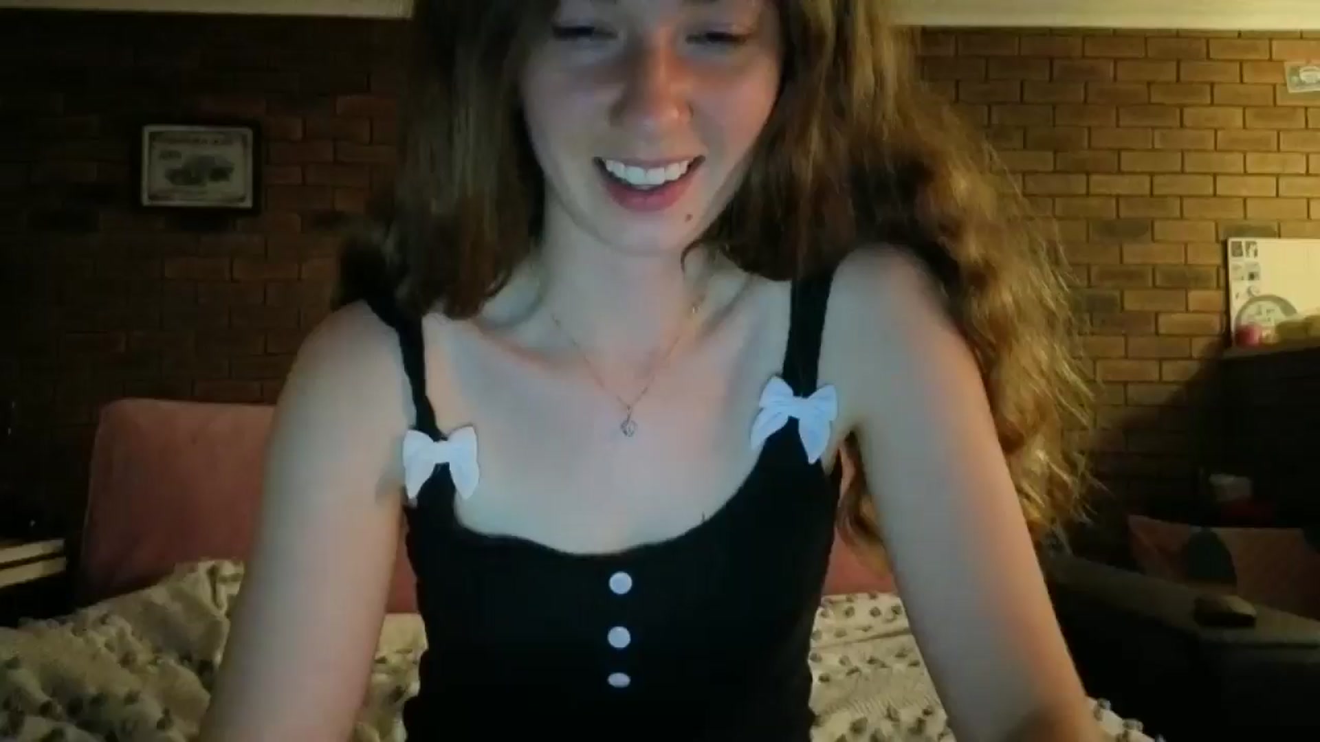 Gallery image thumbnail from SurfyChick's myfreecams stream on, 10/13/2025, 05:08 image 19 of 20
