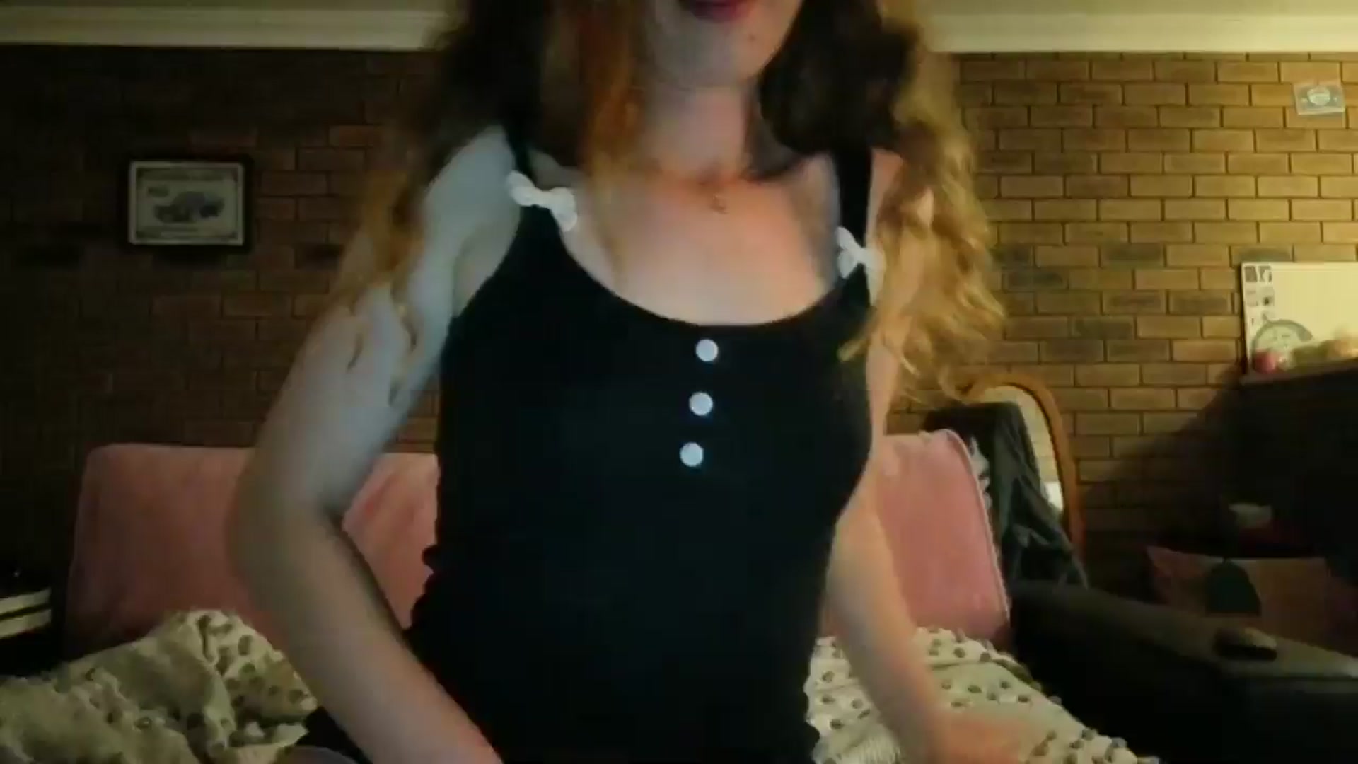 Gallery image thumbnail from SurfyChick's myfreecams stream on, 10/13/2025, 05:08 image 10 of 20