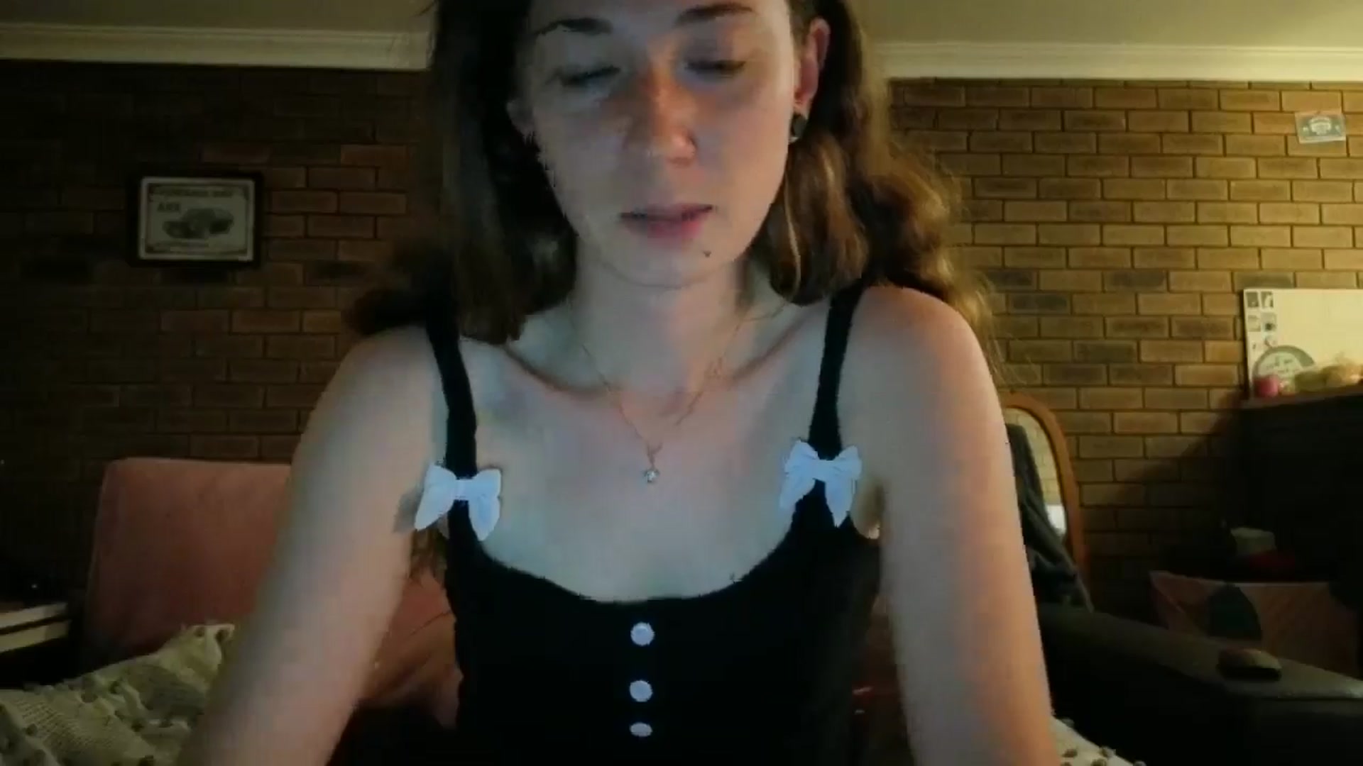 Gallery image thumbnail from SurfyChick's myfreecams stream on, 10/13/2025, 06:13 image 6 of 20