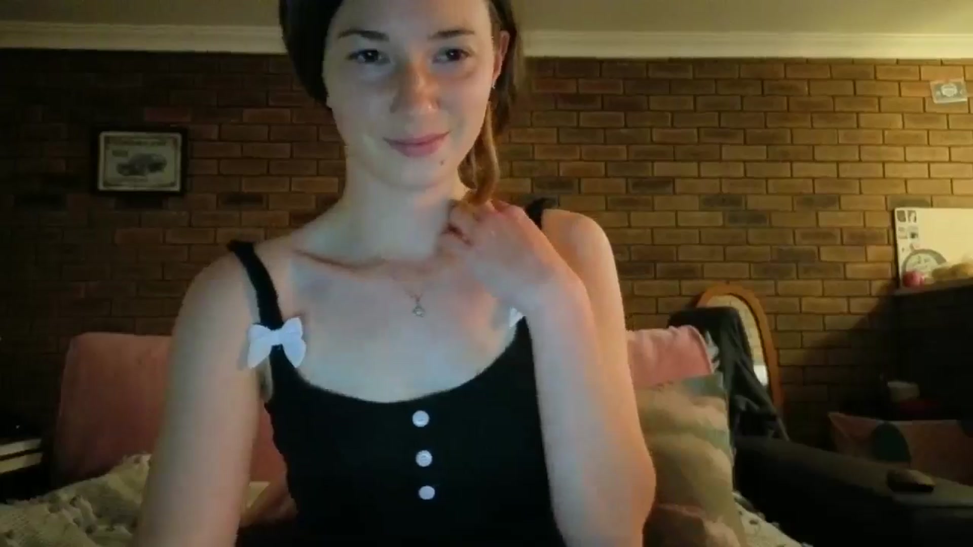 Gallery image thumbnail from SurfyChick's myfreecams stream on, 10/13/2025, 06:13 image 13 of 20