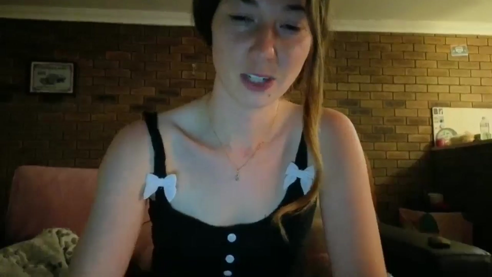 Gallery image thumbnail from SurfyChick's myfreecams stream on, 10/13/2025, 06:13 image 9 of 20
