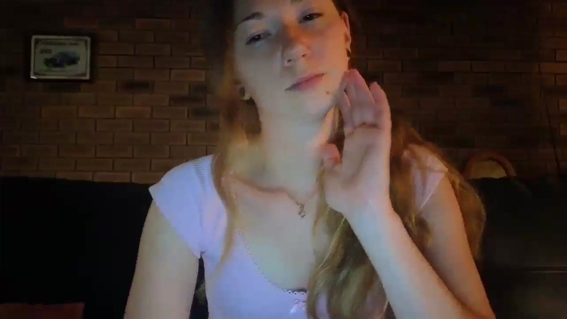 Gallery image thumbnail from SurfyChick's myfreecams stream on, 11/10/2025, 07:19 image 2 of 20