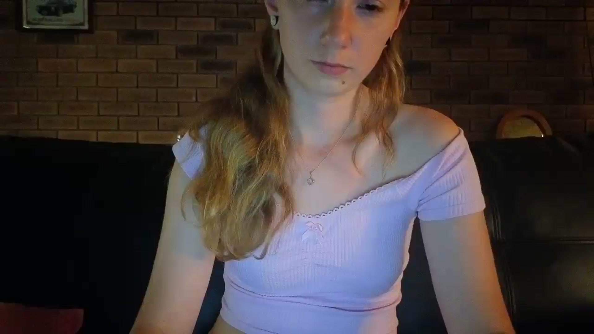 Gallery image thumbnail from SurfyChick's myfreecams stream on, 11/10/2025, 07:19 image 20 of 20