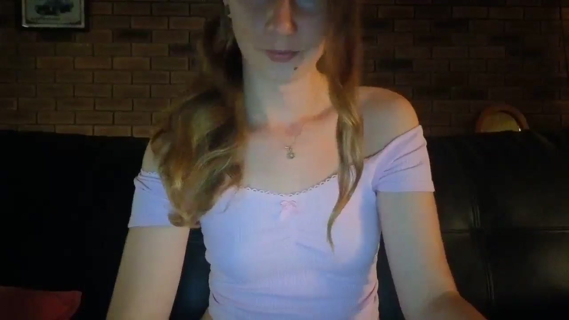 Gallery image thumbnail from SurfyChick's myfreecams stream on, 11/10/2025, 07:19 image 13 of 20
