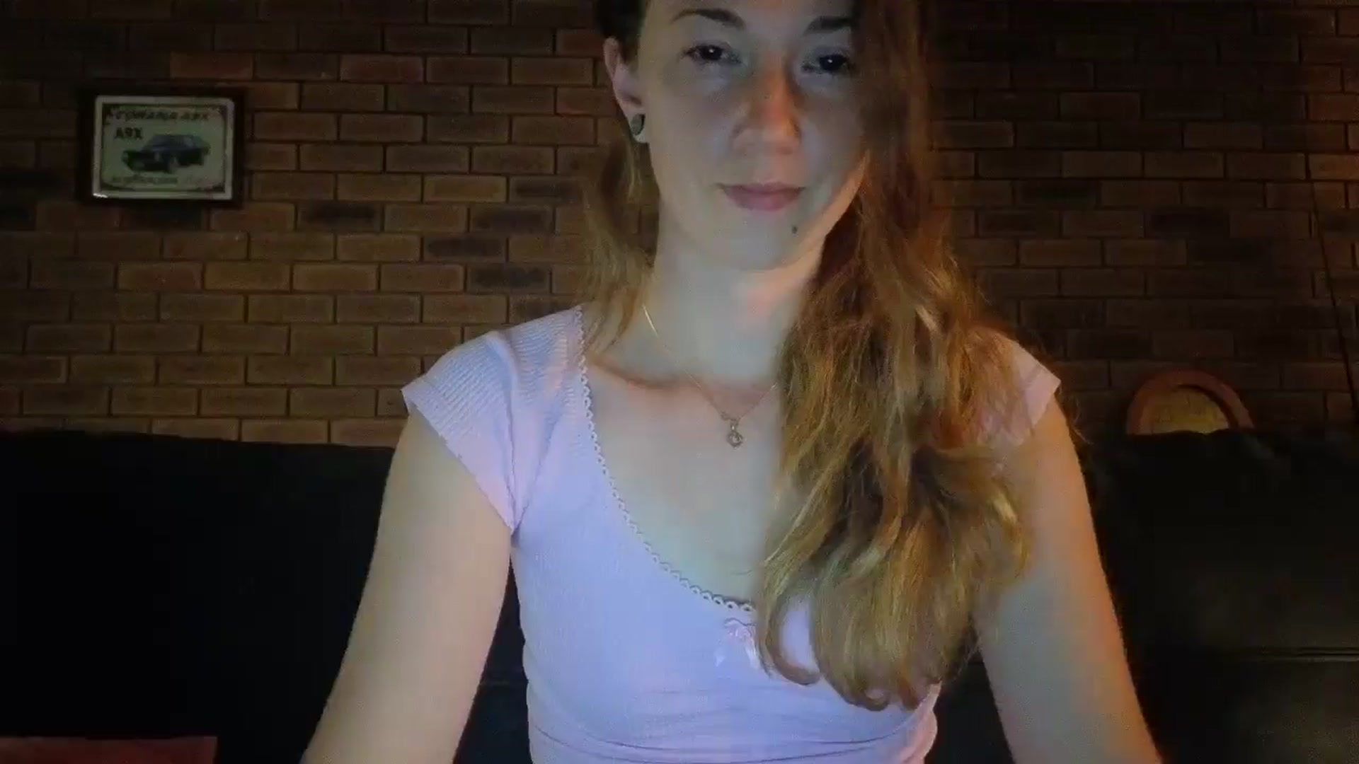 Gallery image thumbnail from SurfyChick's myfreecams stream on, 11/10/2025, 07:19 image 4 of 20
