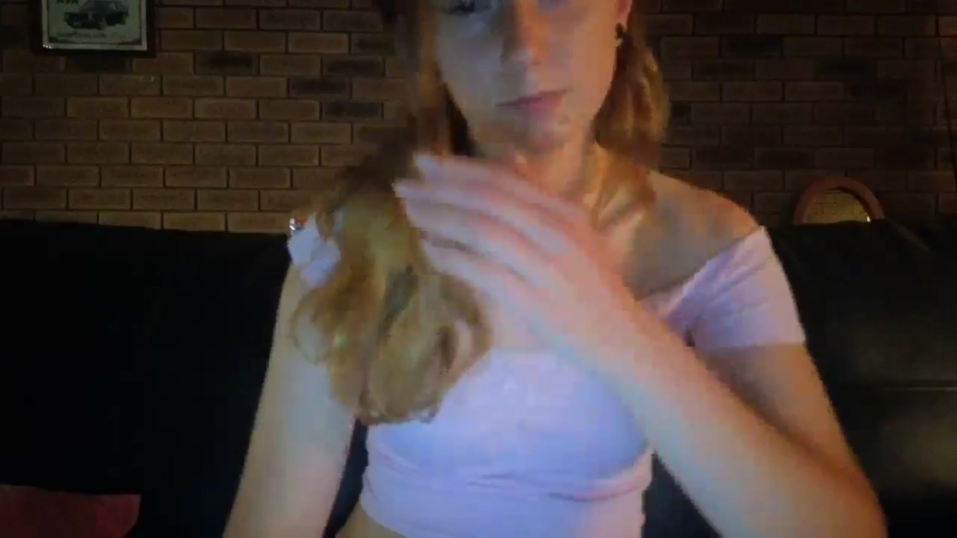 Gallery image thumbnail from SurfyChick's myfreecams stream on, 11/10/2025, 07:19 image 19 of 20