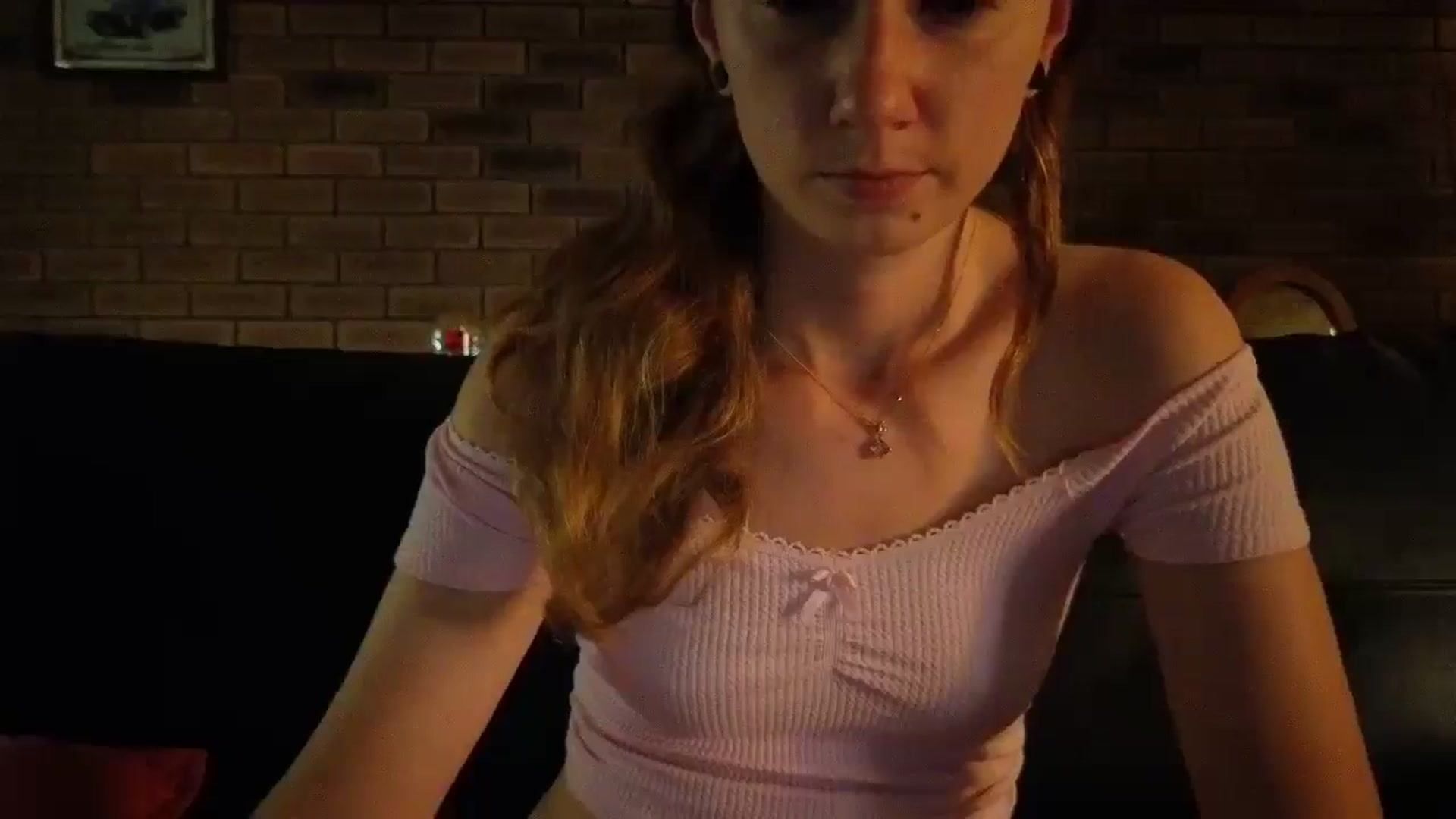 Gallery image thumbnail from SurfyChick's myfreecams stream on, 11/10/2025, 07:19 image 14 of 20