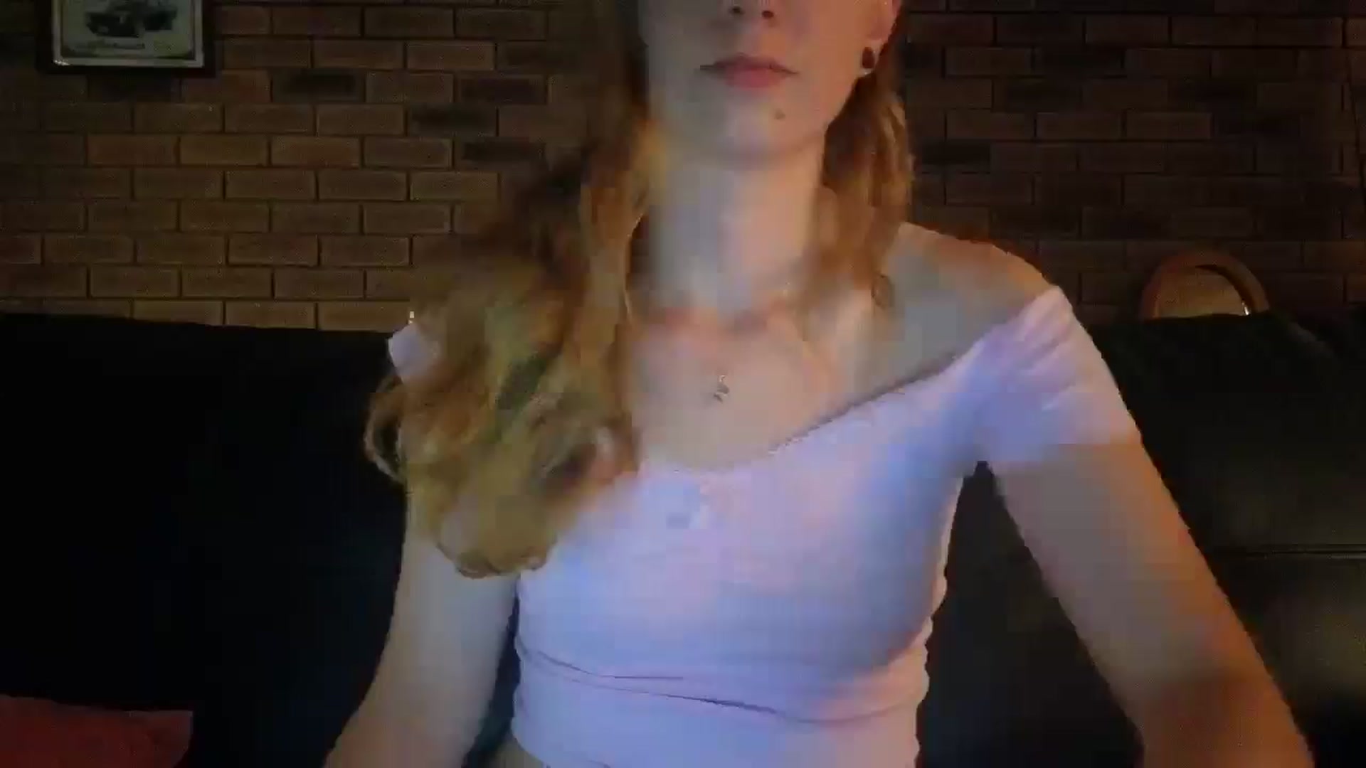 Gallery image thumbnail from SurfyChick's myfreecams stream on, 11/10/2025, 07:19 image 18 of 20