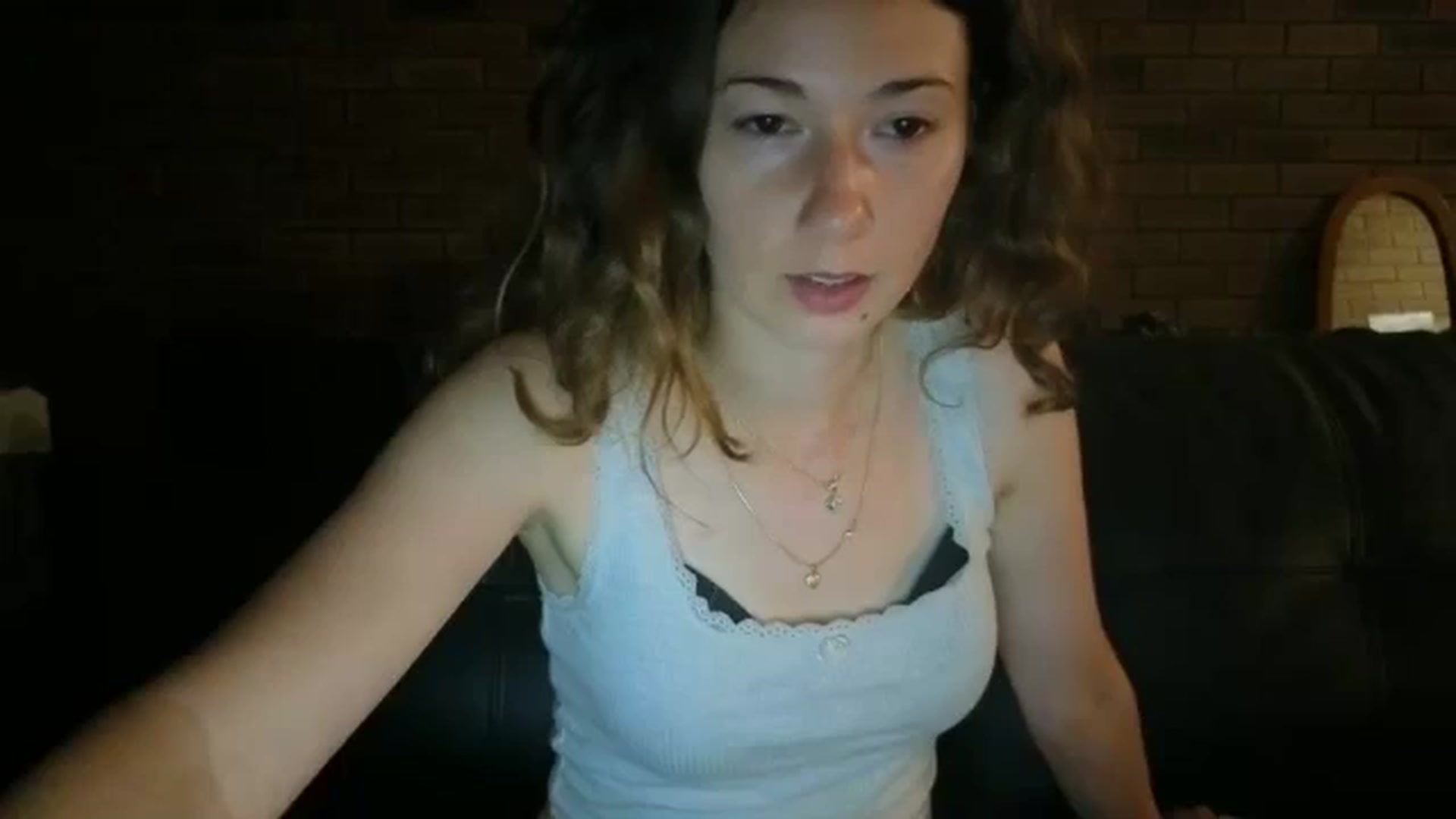 Gallery image thumbnail from SurfyChick's myfreecams stream on, 12/15/2025, 03:28 image 11 of 20