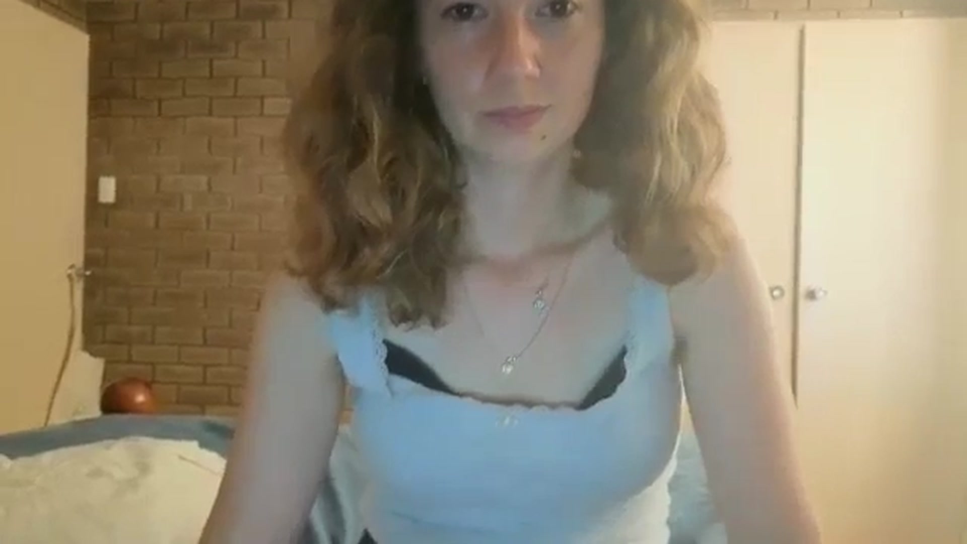 Gallery image thumbnail from SurfyChick's myfreecams stream on, 12/15/2025, 06:52 image 4 of 20
