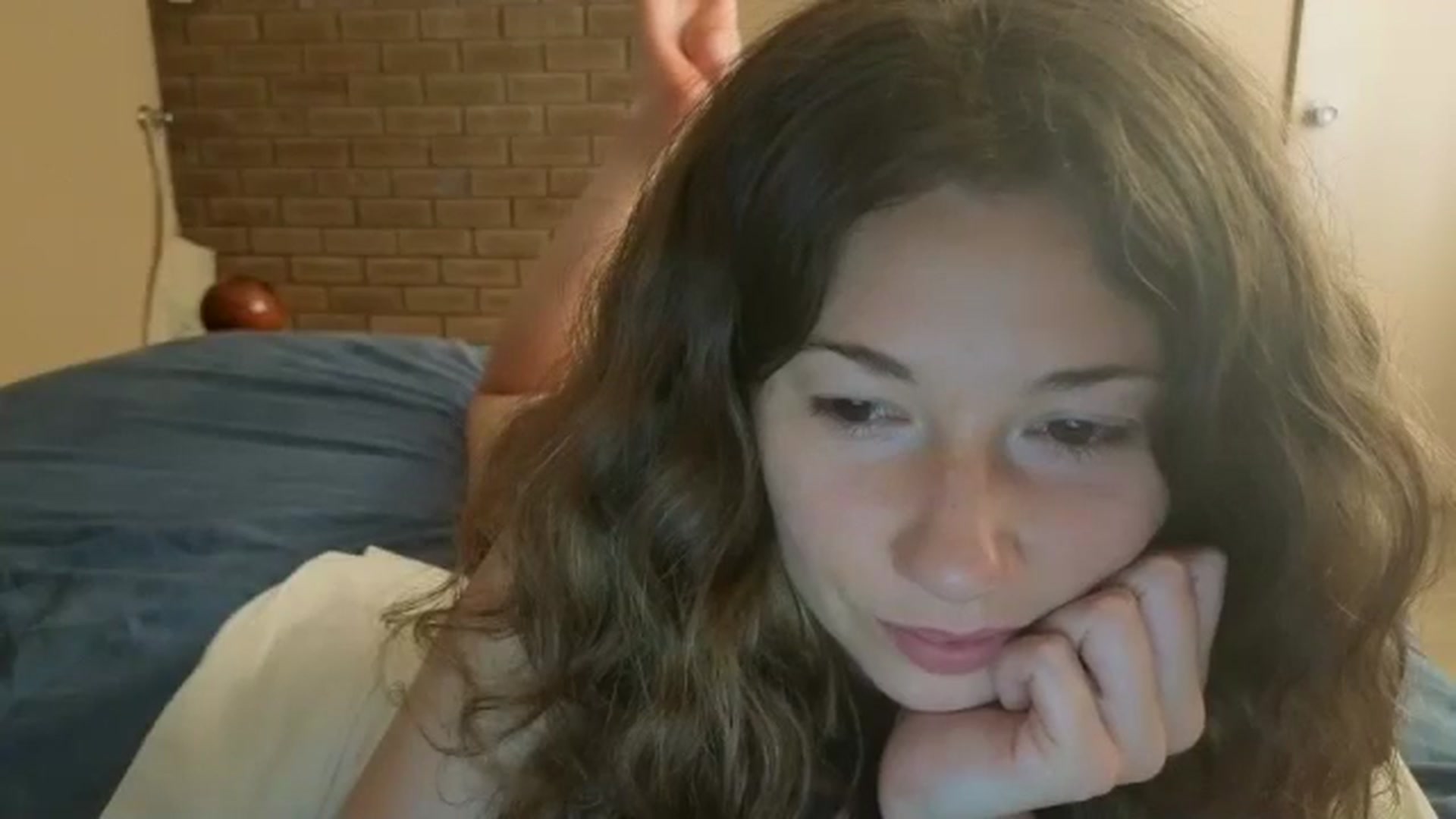 Gallery image thumbnail from SurfyChick's myfreecams stream on, 12/15/2025, 06:52 image 9 of 20