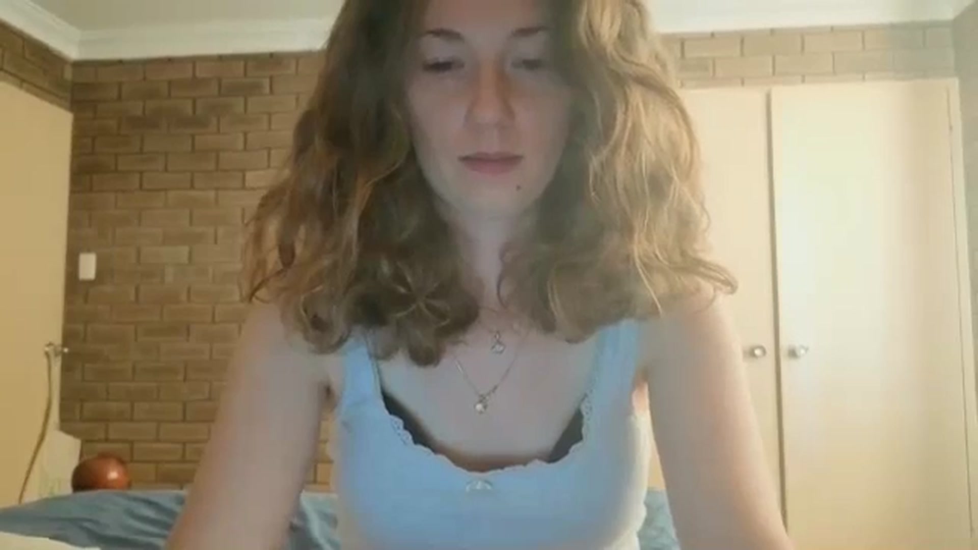 Gallery image thumbnail from SurfyChick's myfreecams stream on, 12/15/2025, 06:52 image 17 of 20