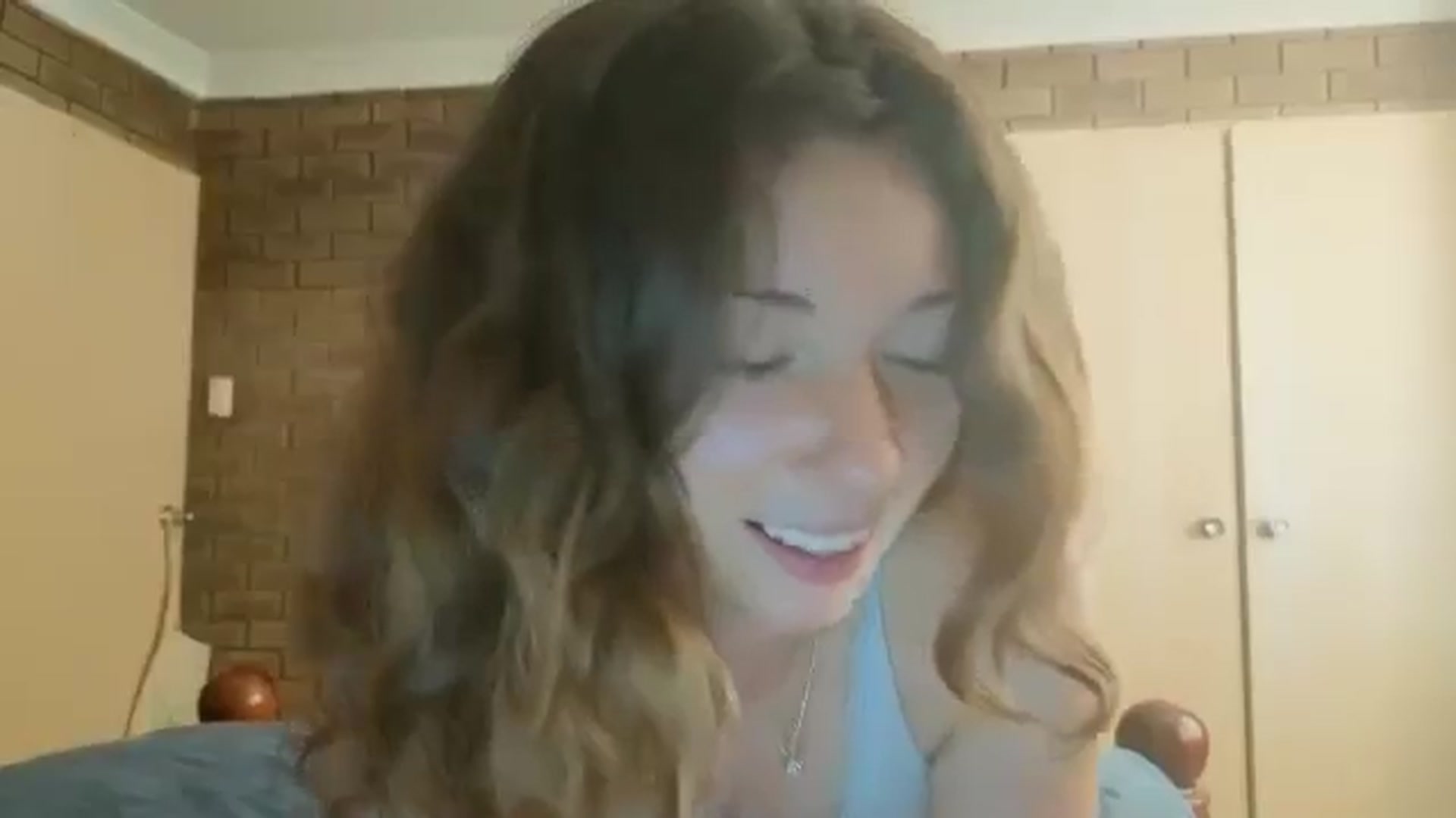 Gallery image thumbnail from SurfyChick's myfreecams stream on, 12/15/2025, 06:52 image 11 of 20