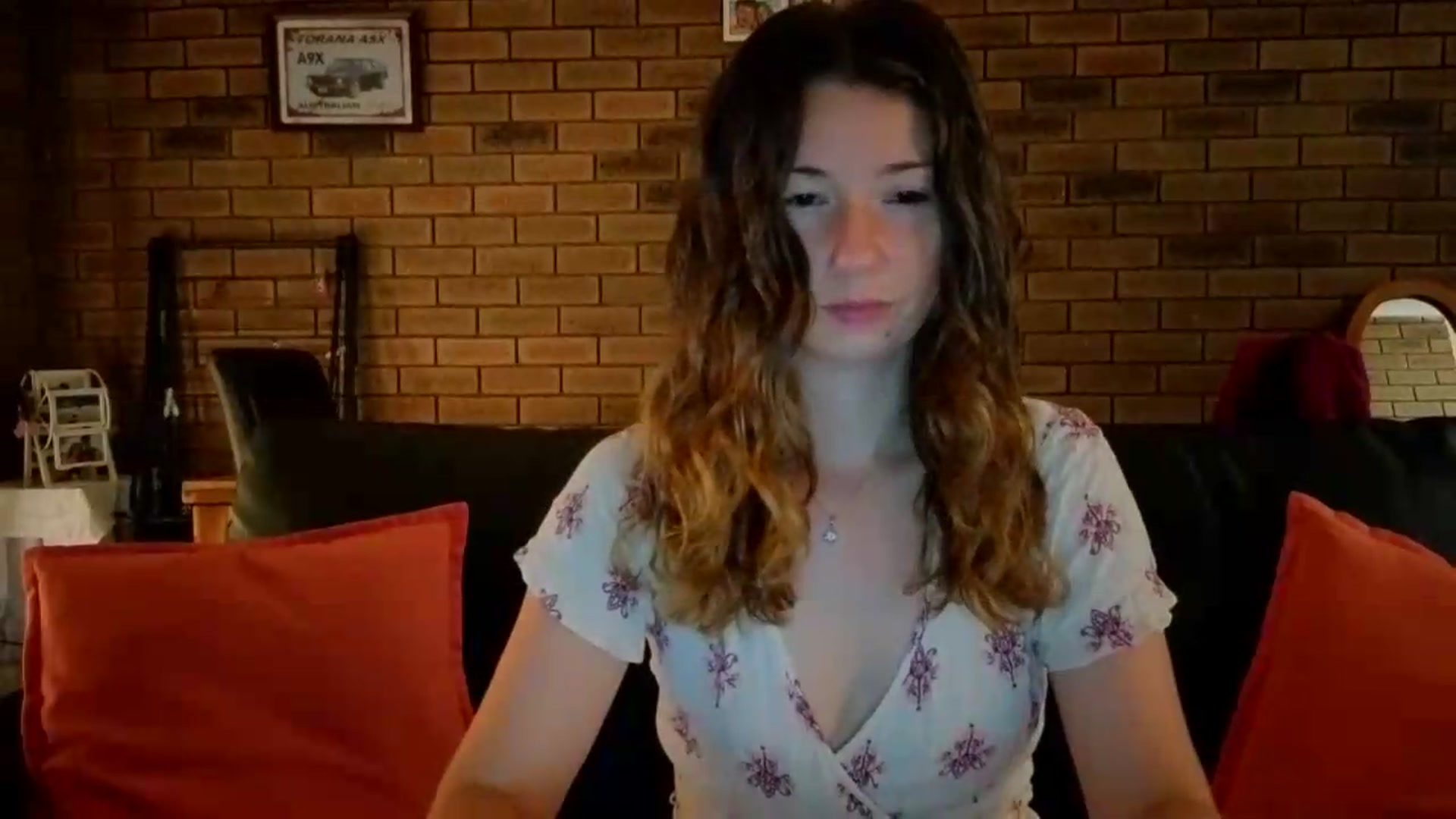 Gallery image thumbnail from SurfyChick's myfreecams stream on, 05/04/2026, 06:06 image 6 of 20