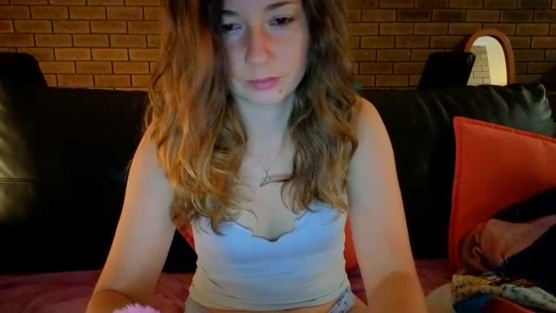 Gallery image thumbnail from SurfyChick's myfreecams stream on, 05/07/2026, 06:19 image 2 of 20
