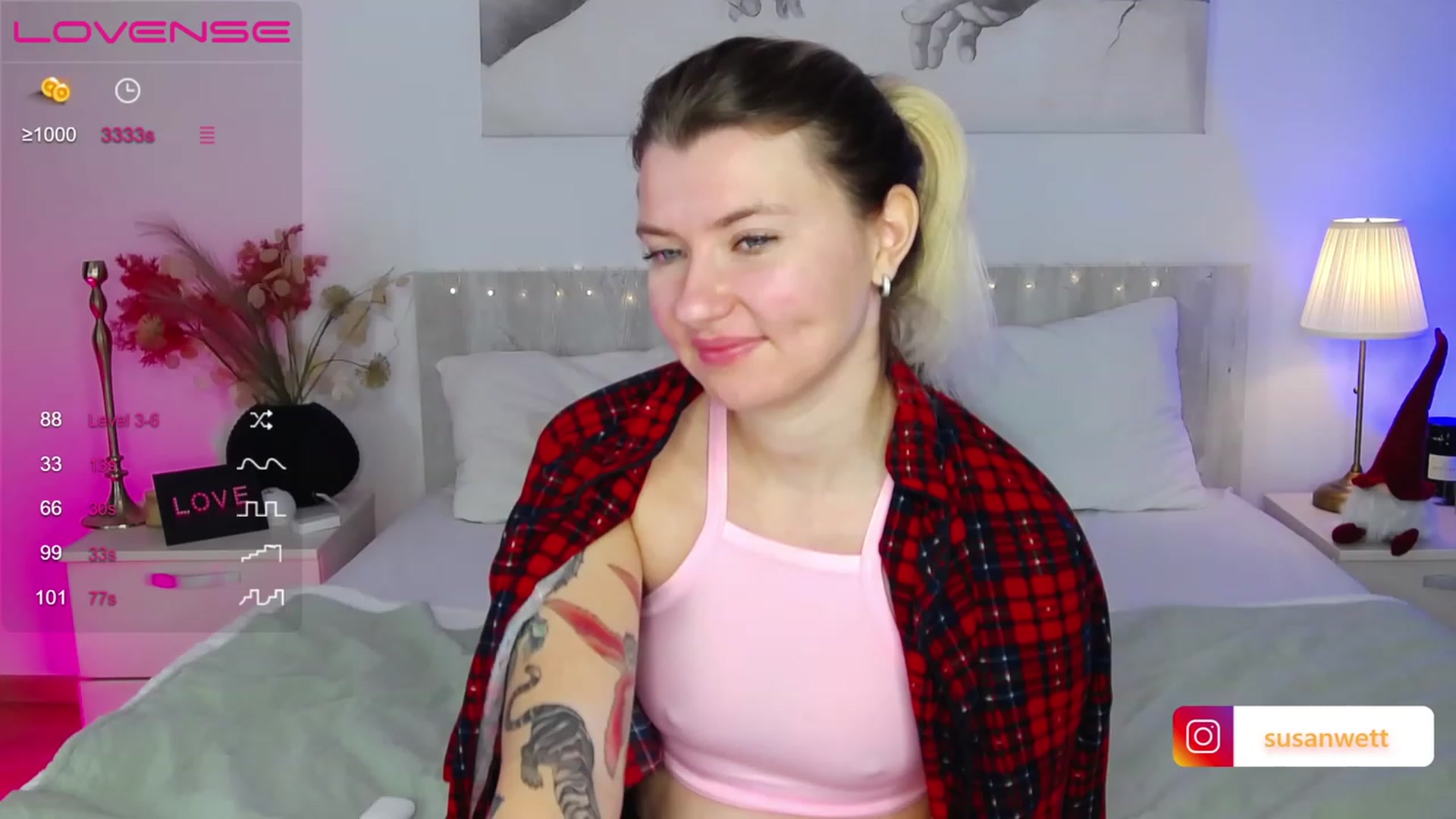 Gallery image thumbnail from SusanWet's myfreecams stream on, 01/01/2023, 11:50 image 20 of 20